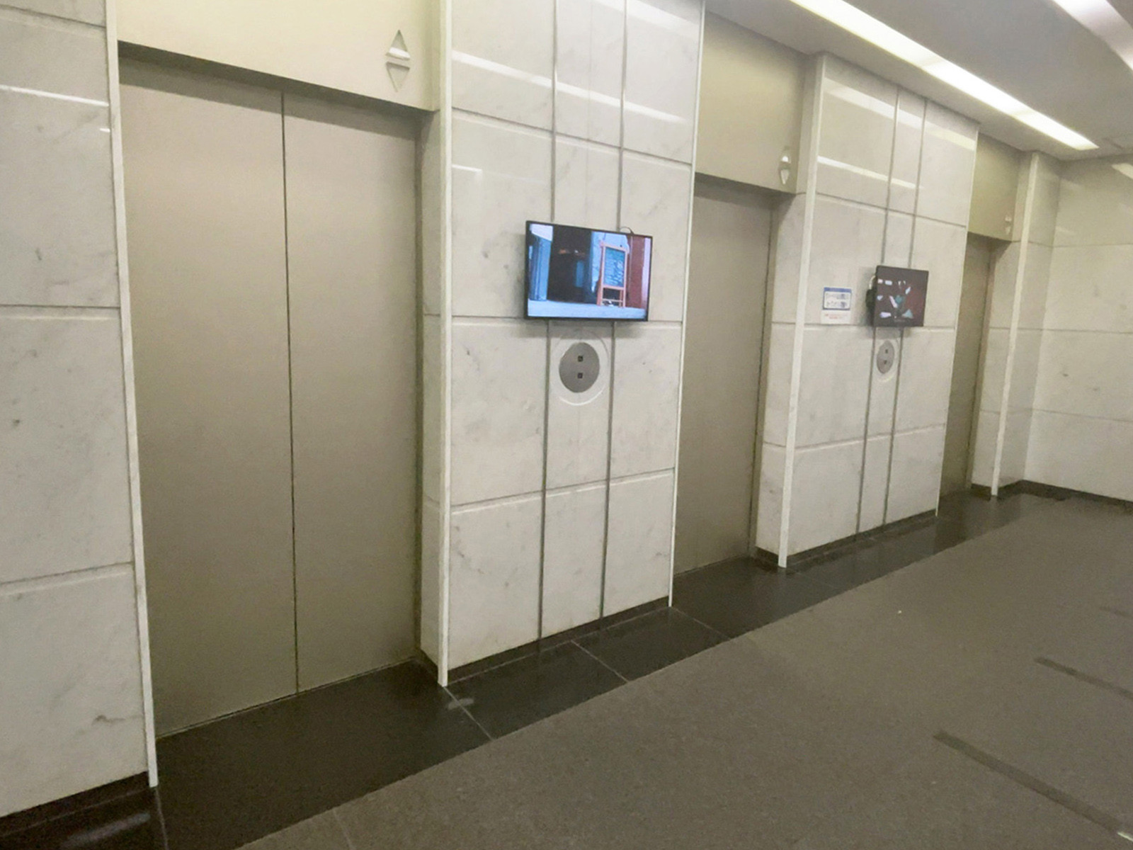 エレベーター