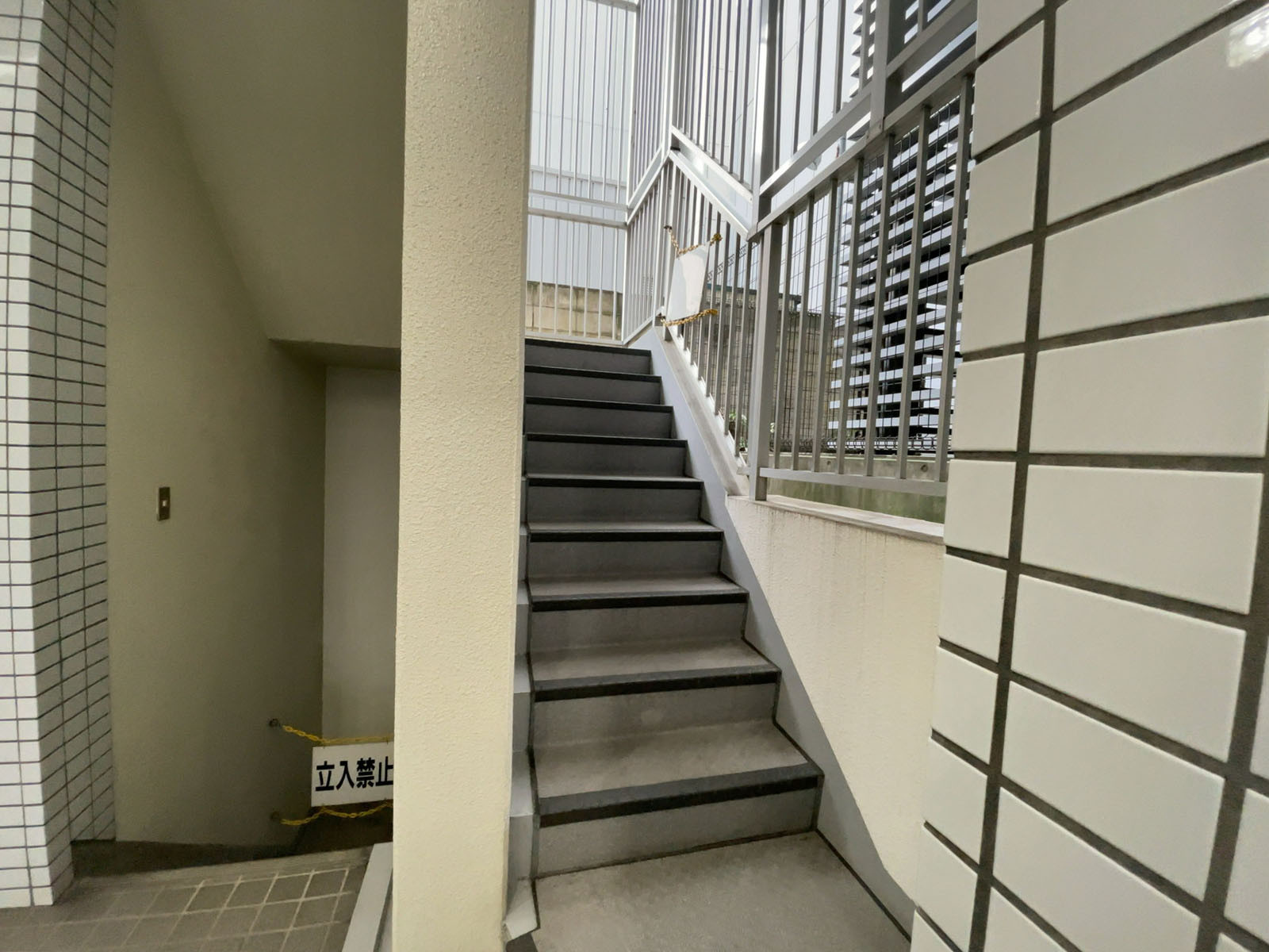 内階段