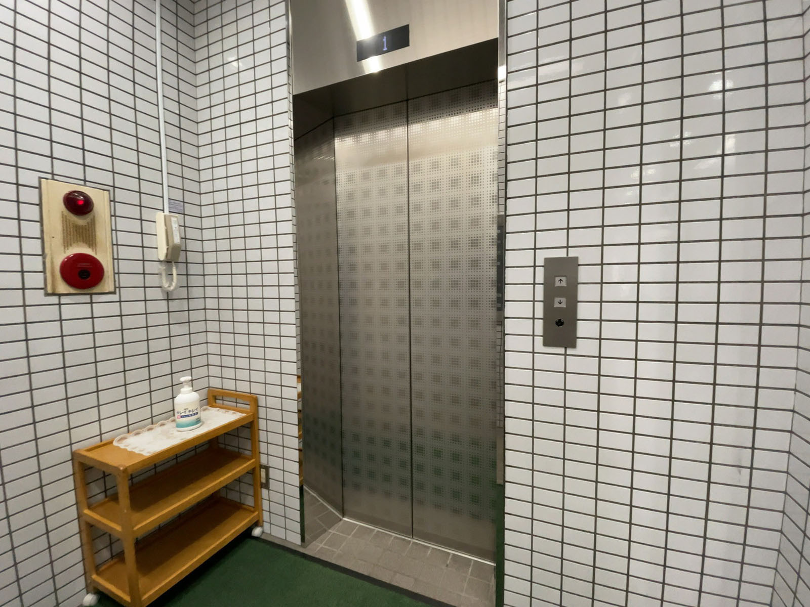 エレベーター
