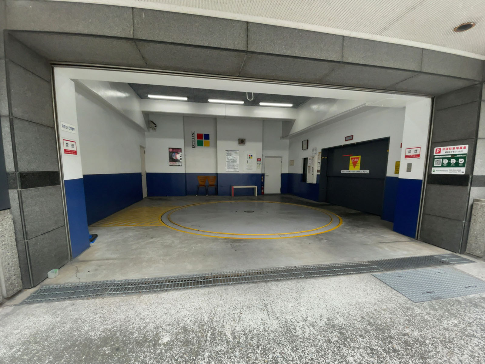 駐車場