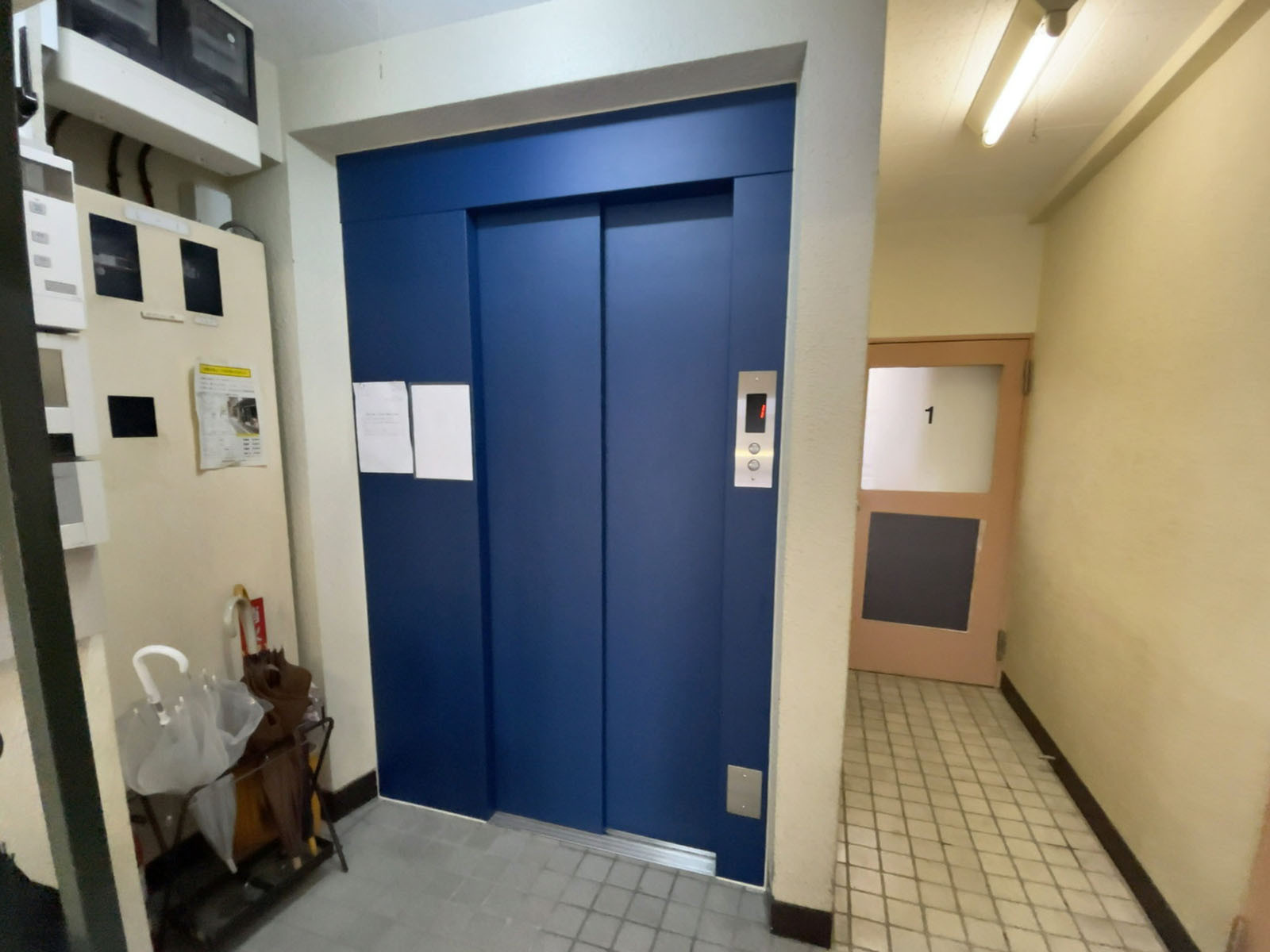 エレベーター