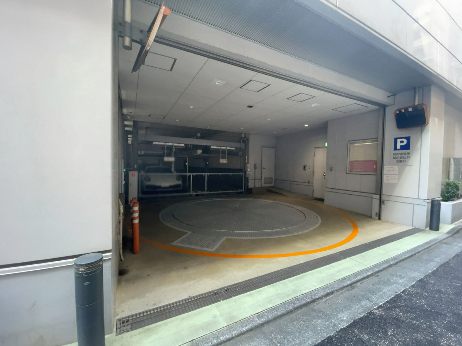 駐車場