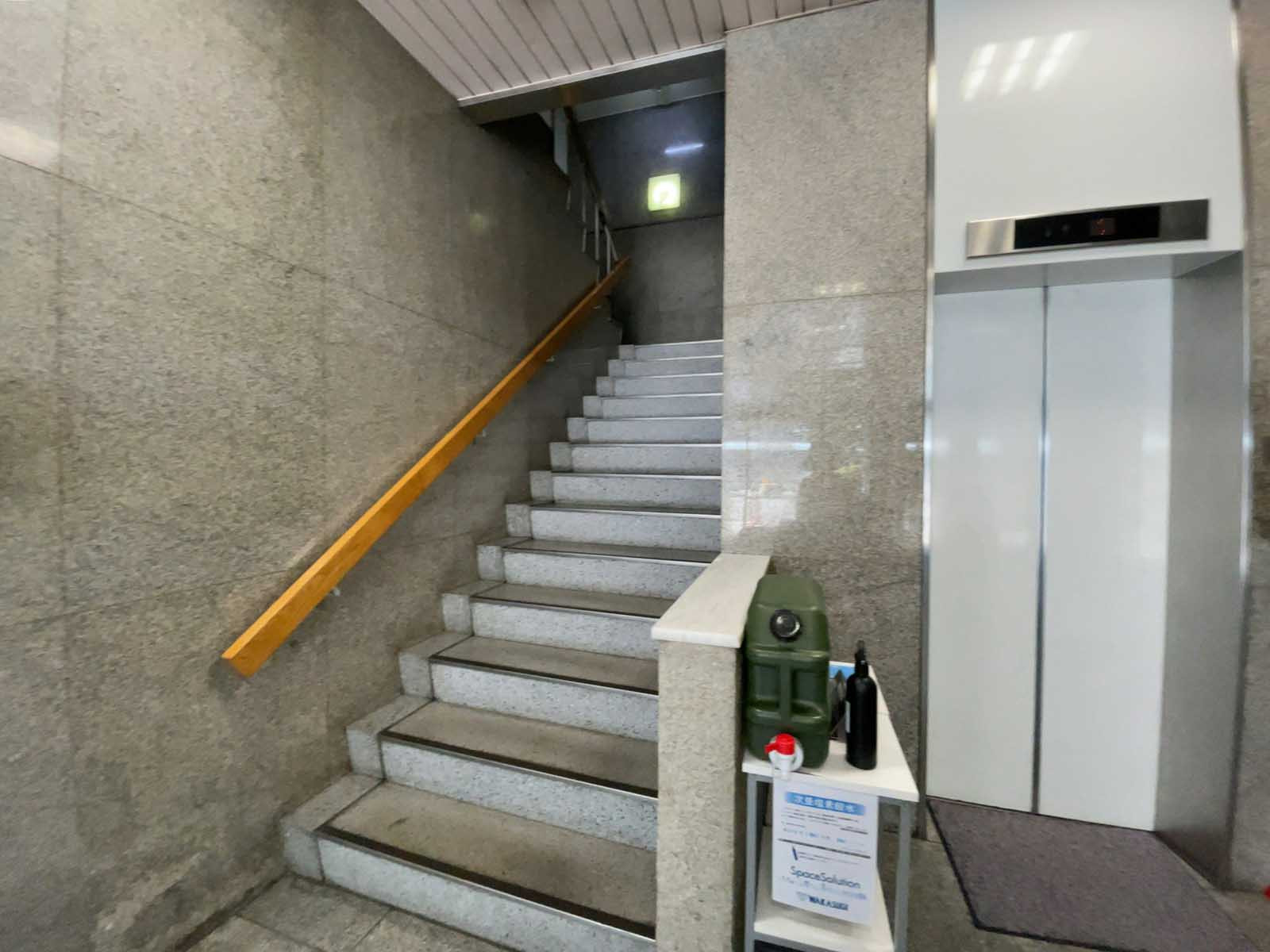 内階段