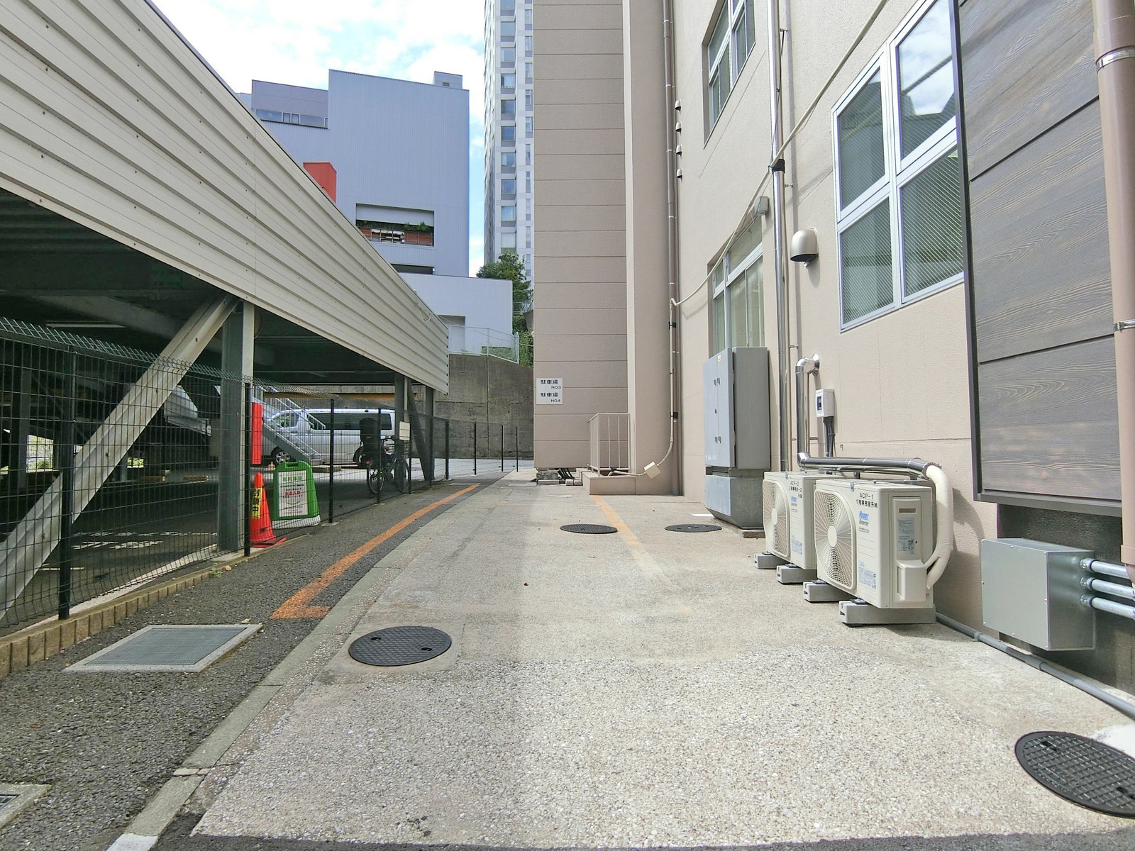 駐車場