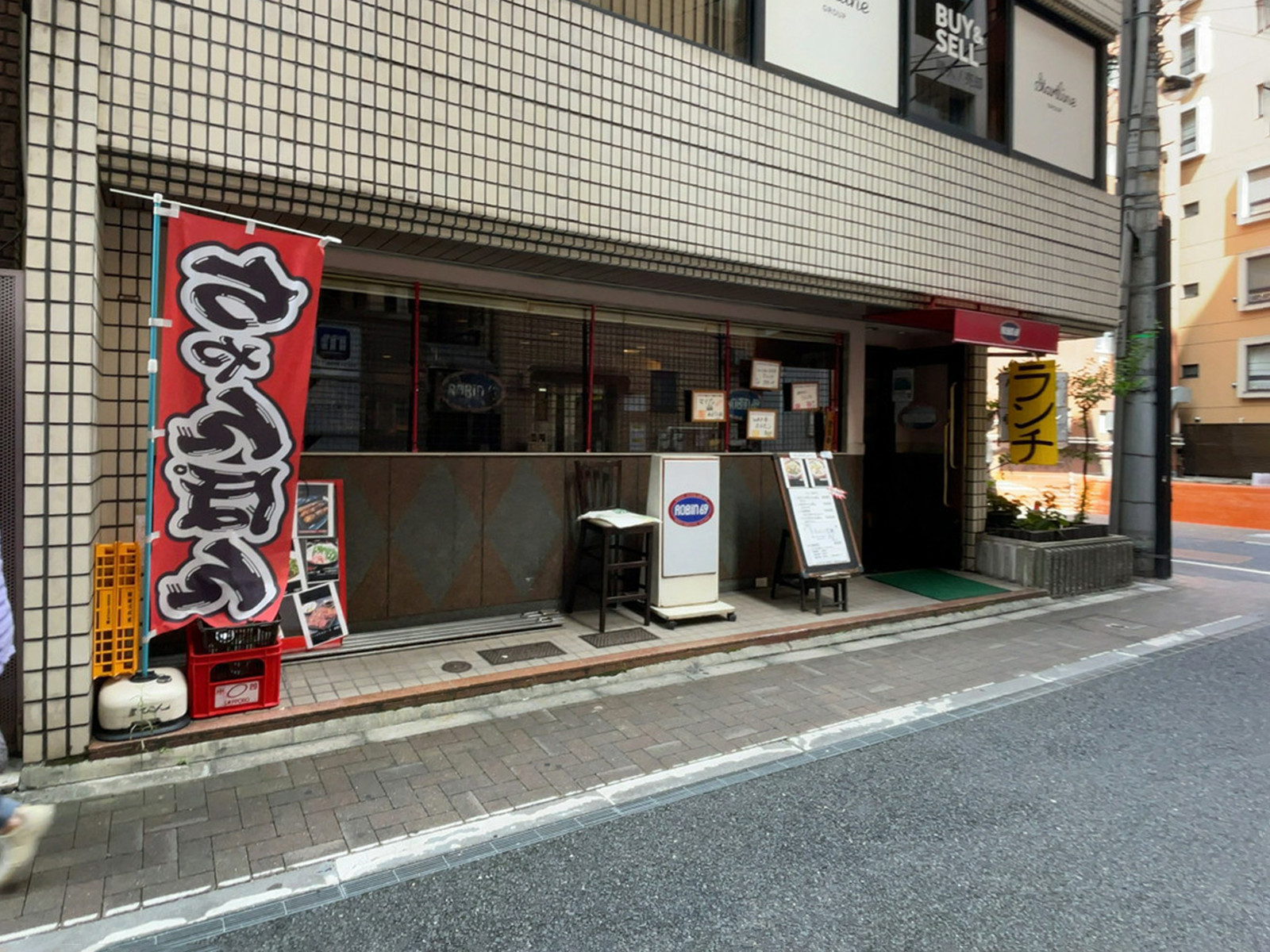 1階の飲食店