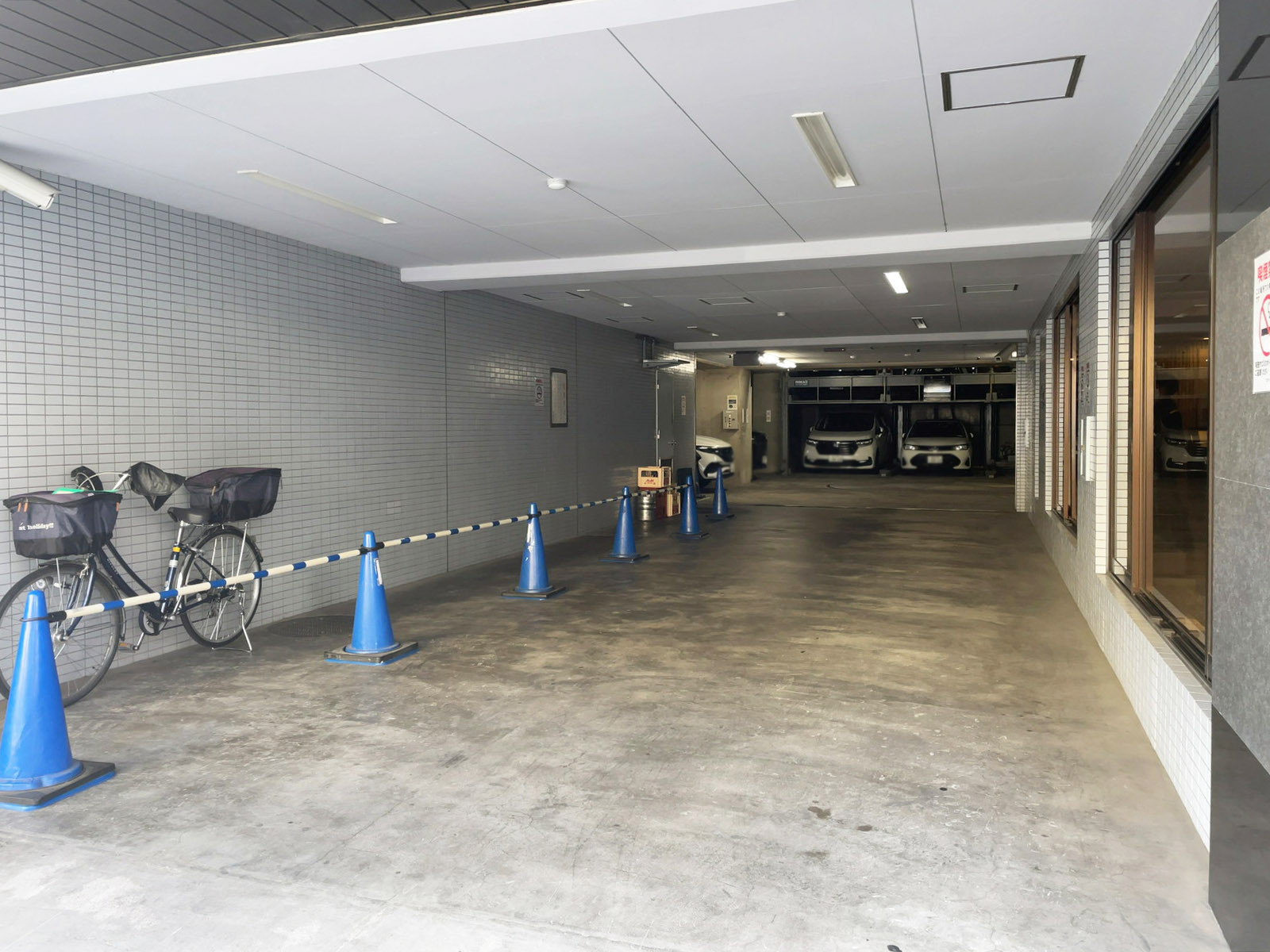駐車場