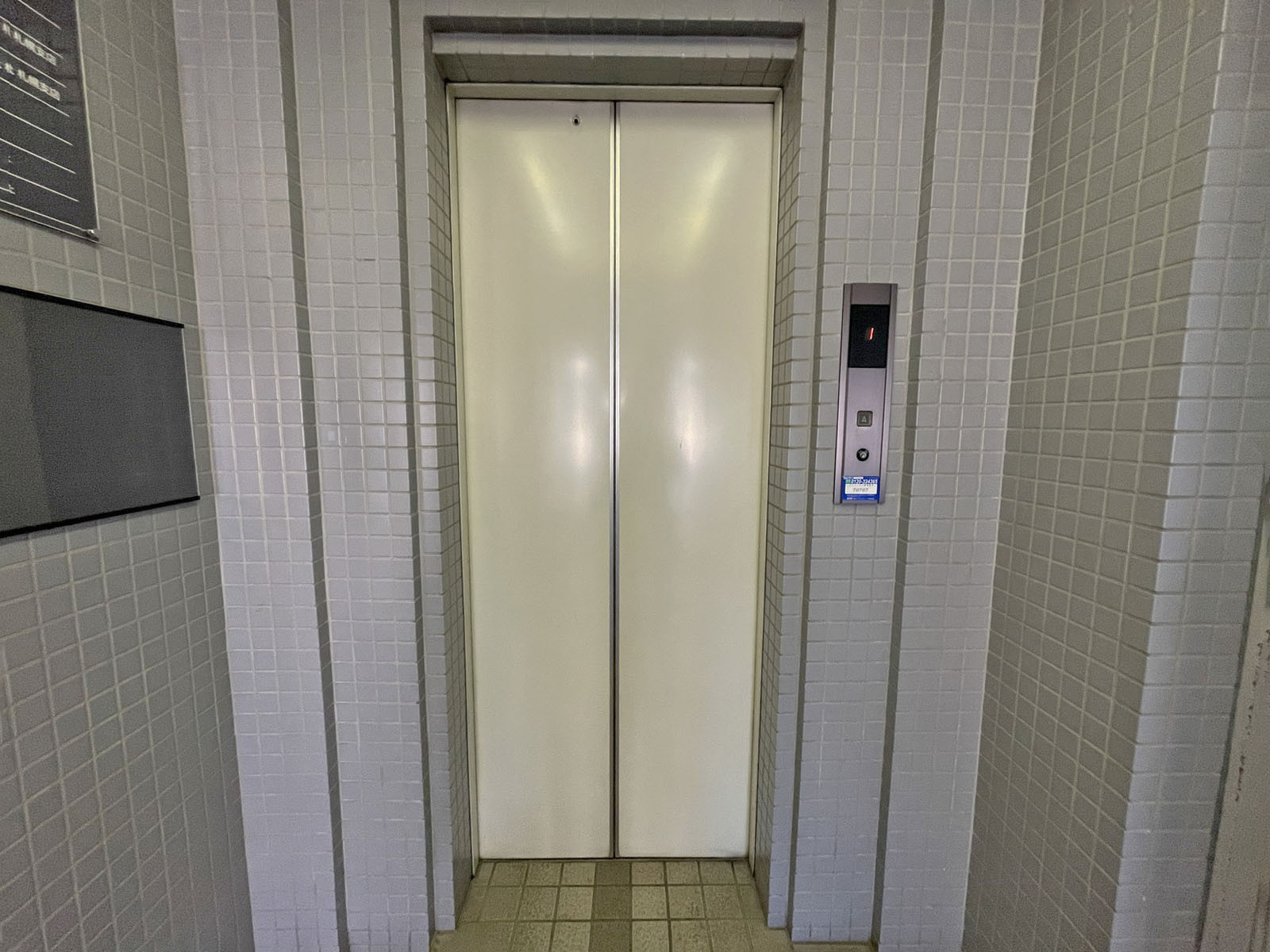 エレベーター