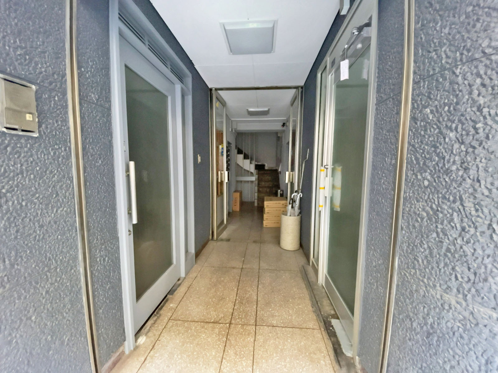 エントランスアプローチ