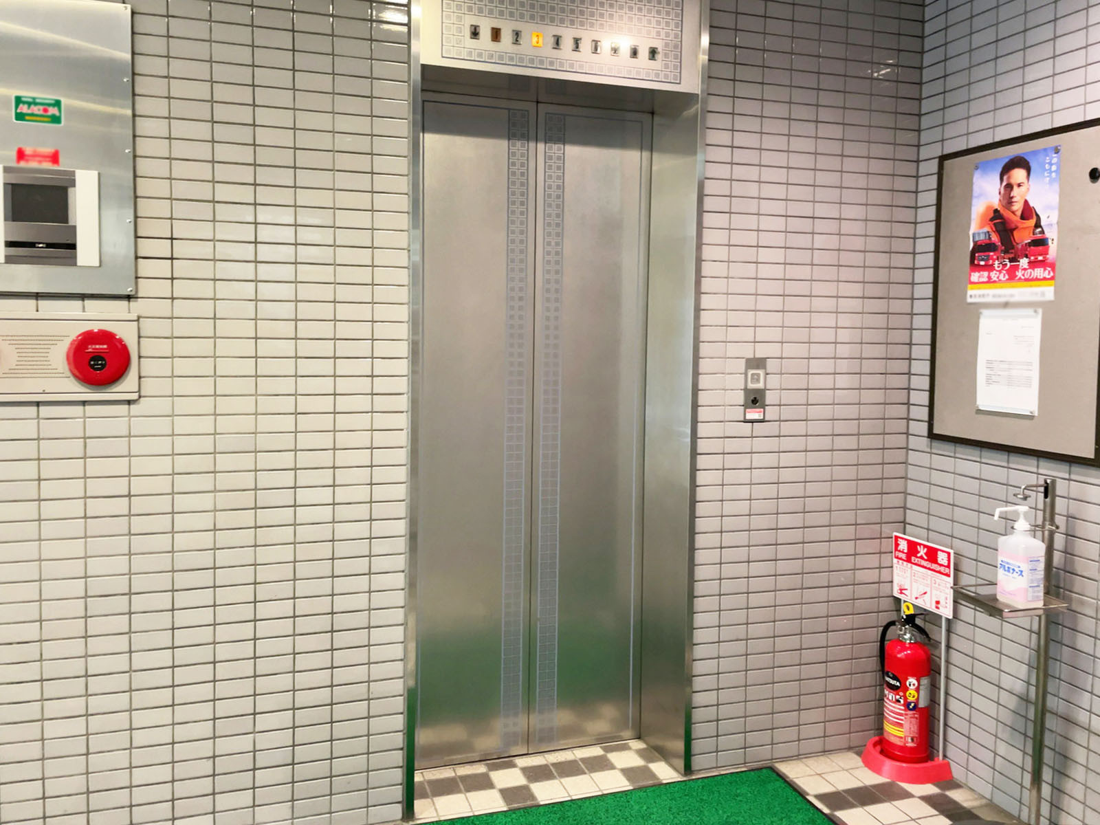 エレベーター