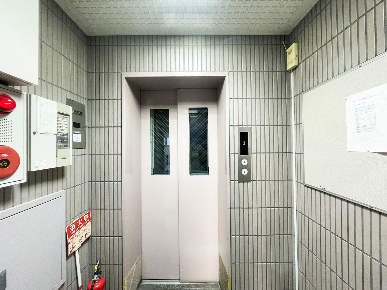 エレベーター