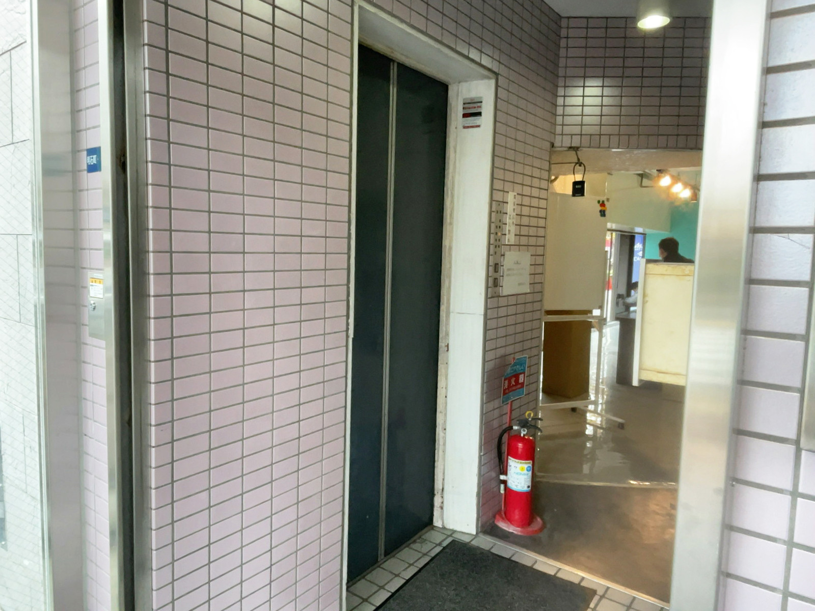 エレベーター