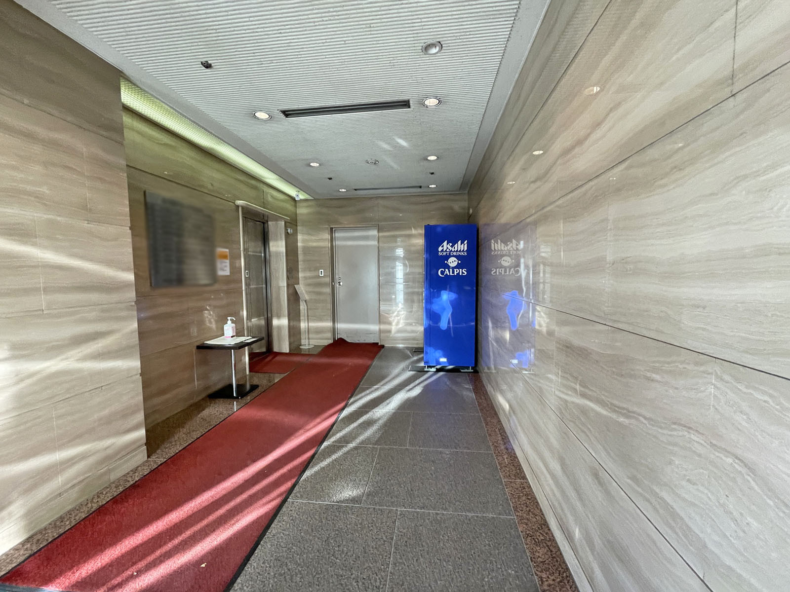 エントランス