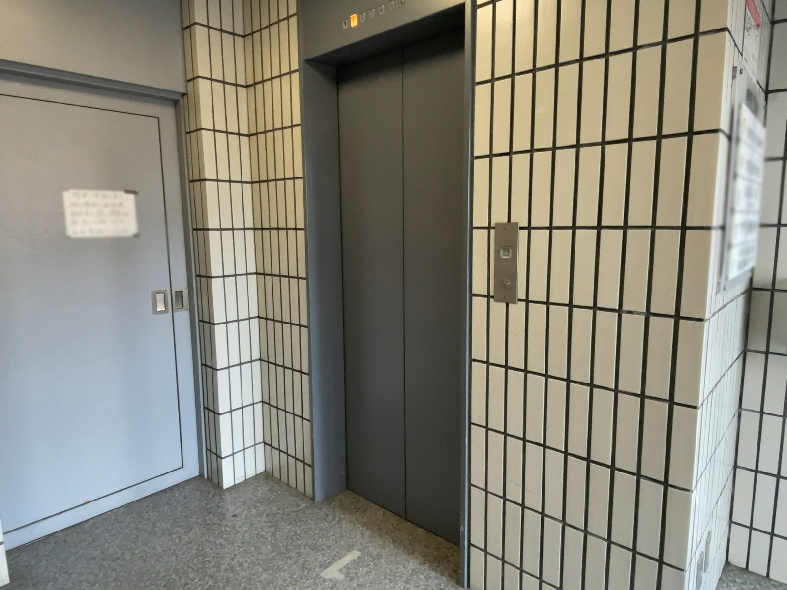エレベーター