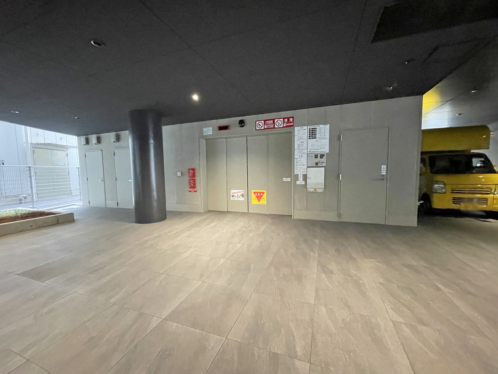 駐車場