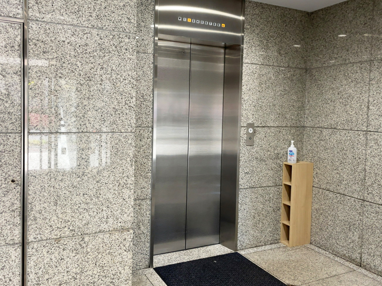 エレベーター