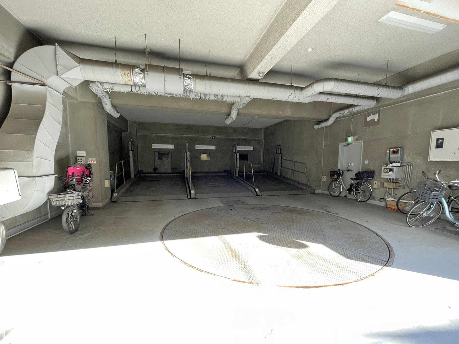 駐車場
