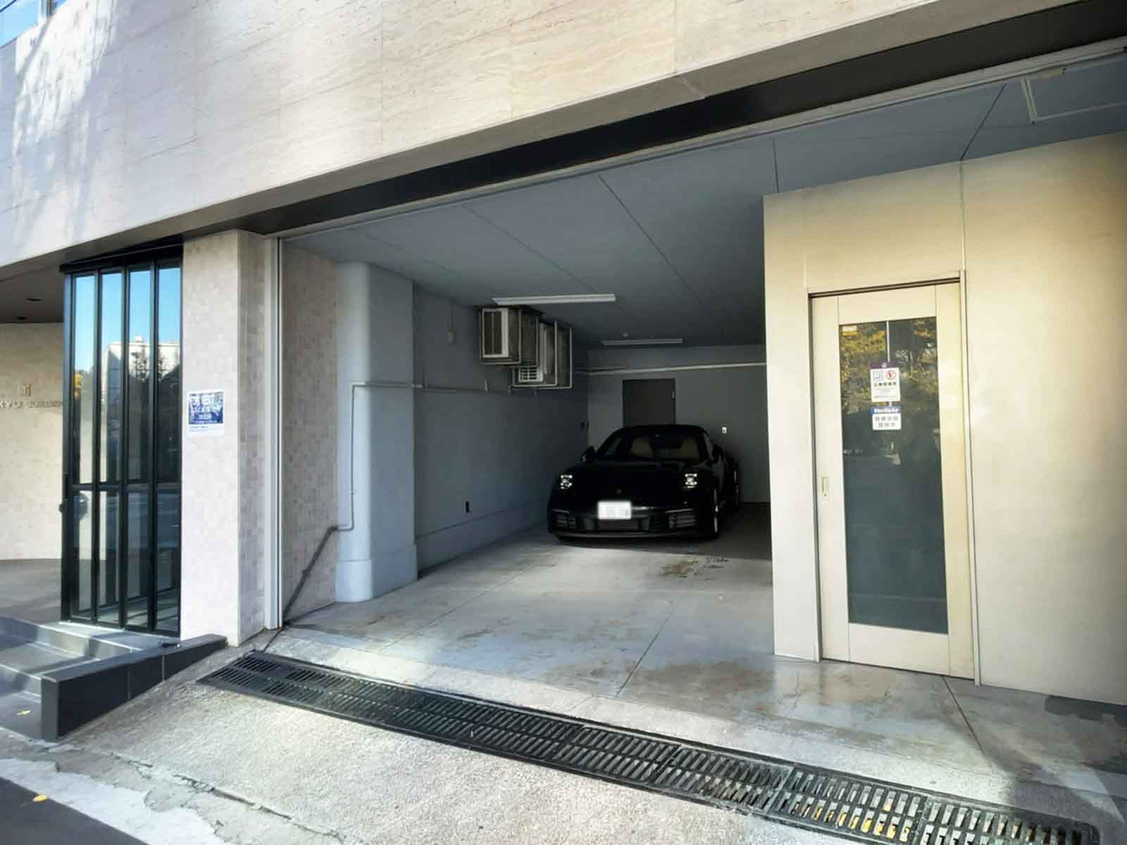 駐車場