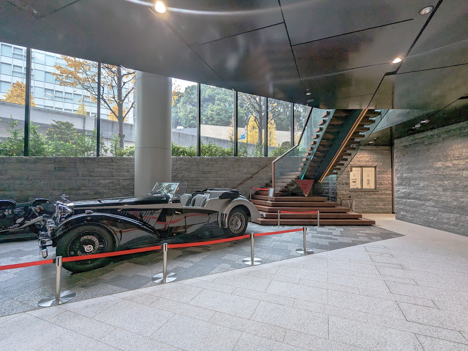 1階「ALVIS」のショールーム