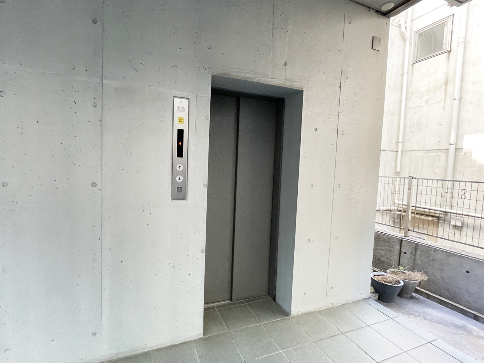 エレベーター