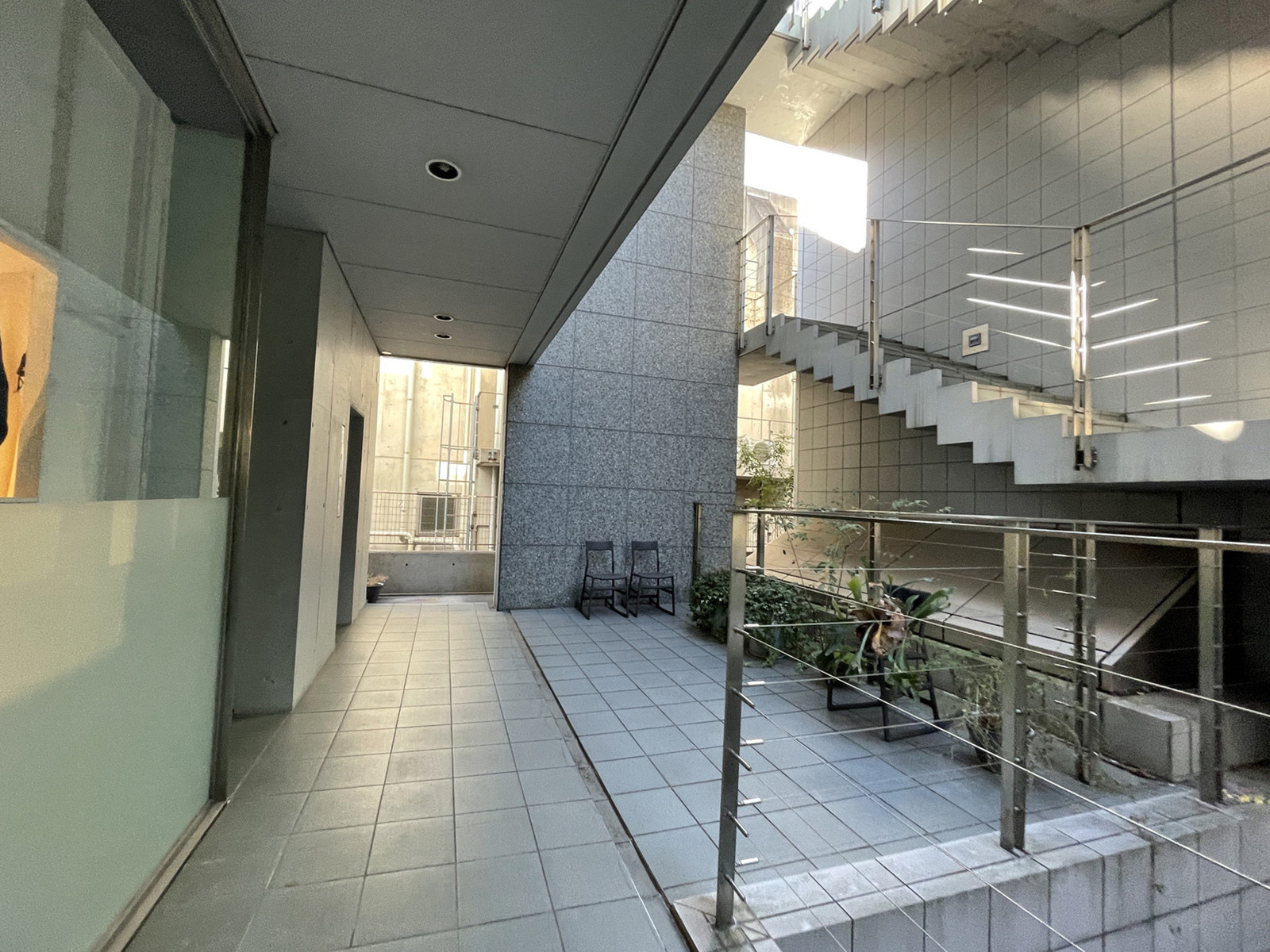 エントランス
