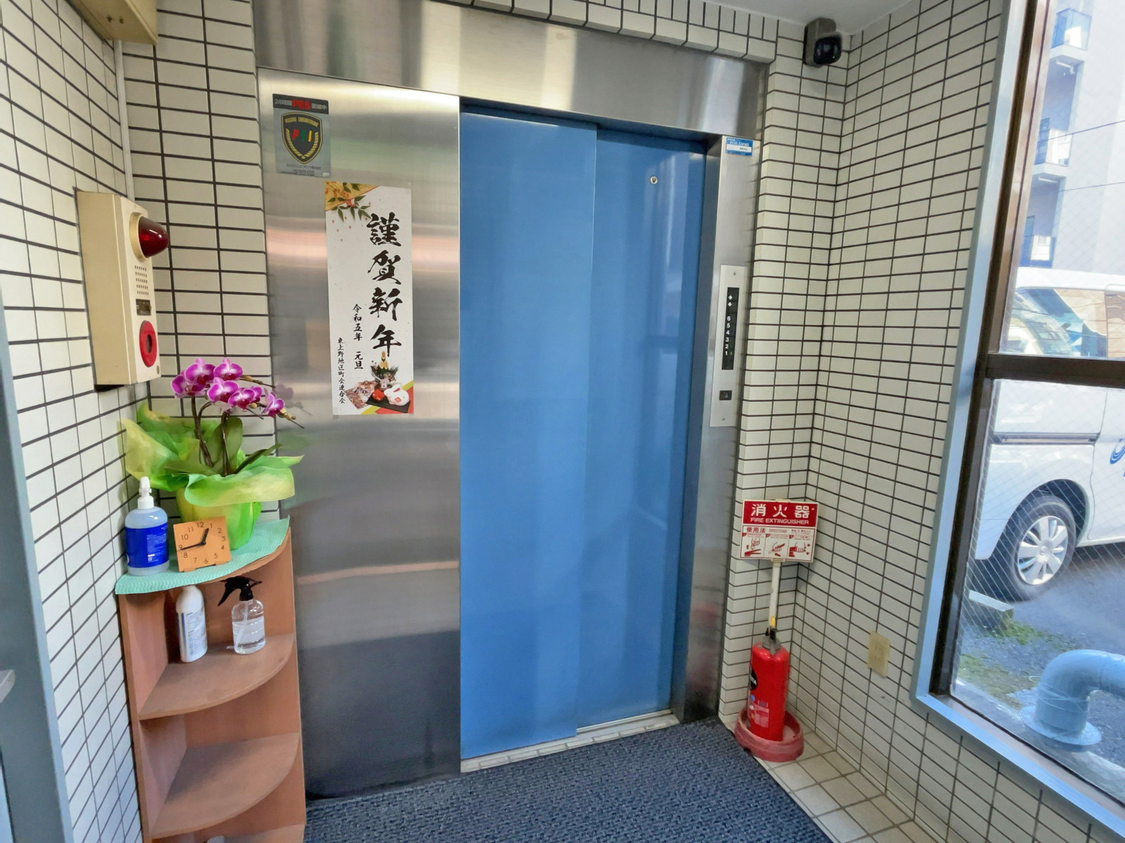 エレベーター