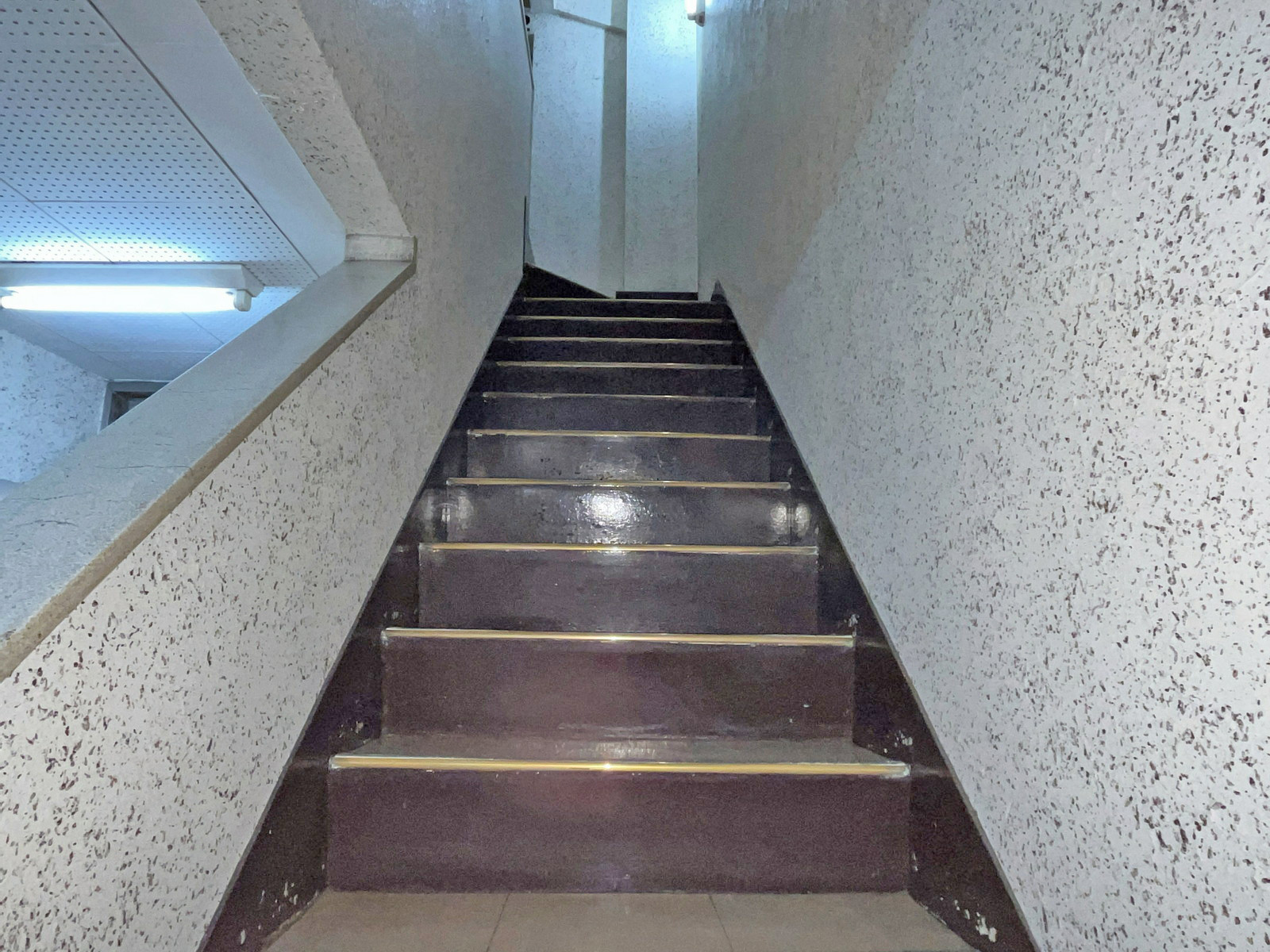 内階段