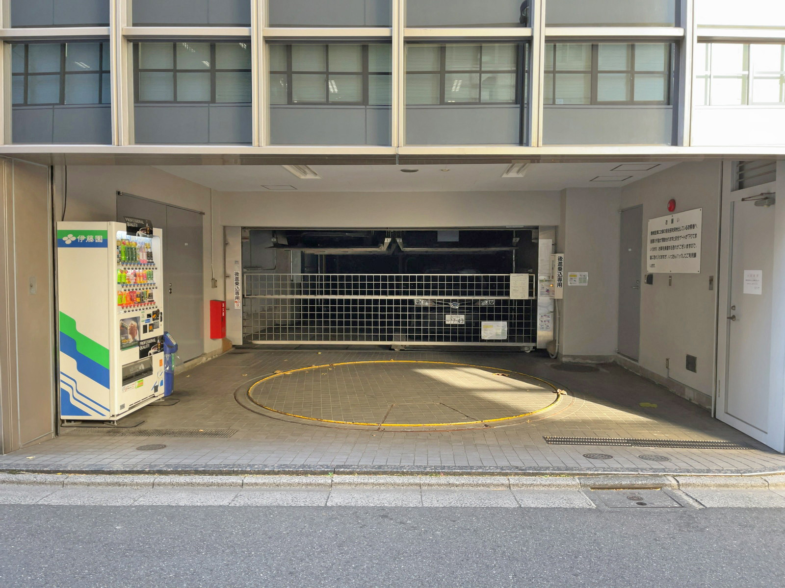 駐車場