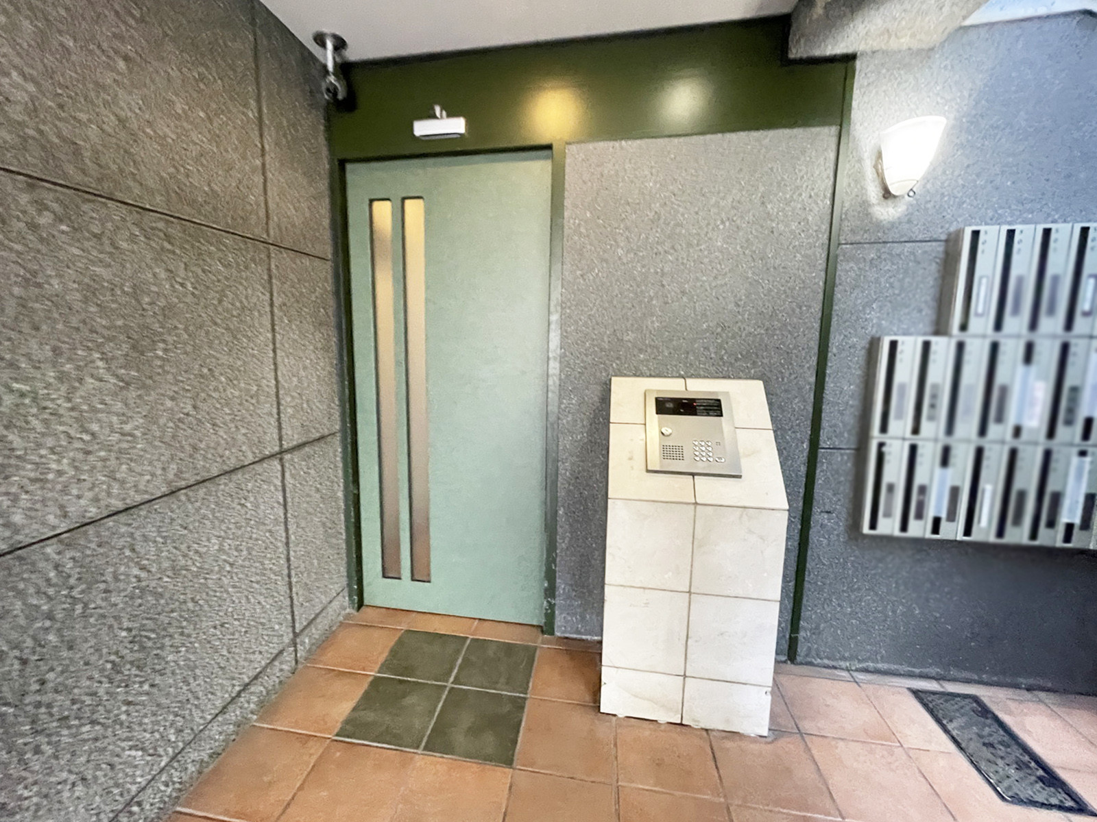 物件出入口