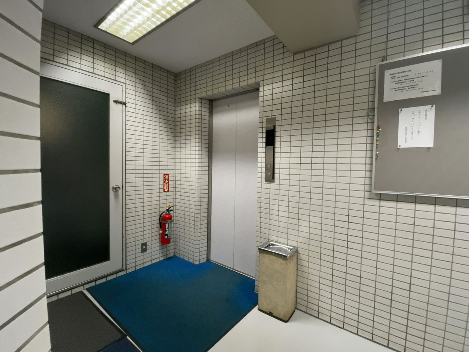 エレベーター(1基)