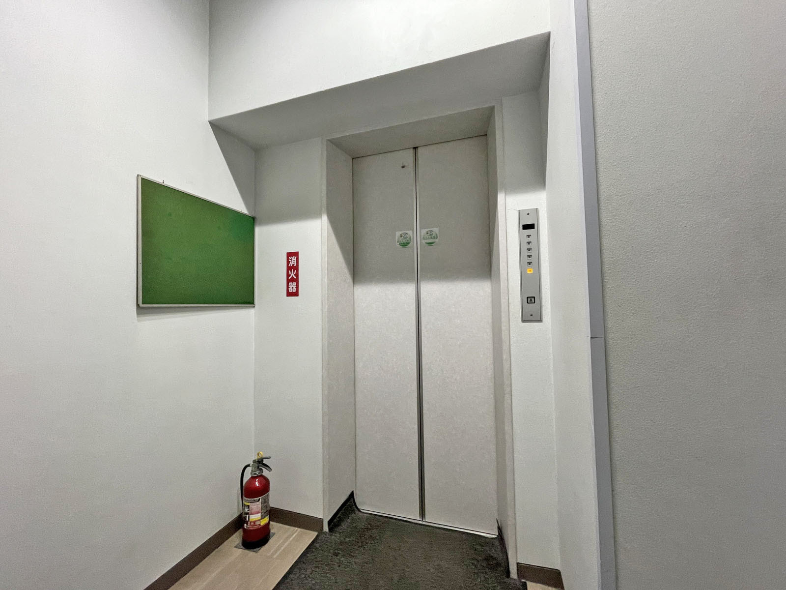 エレベーター