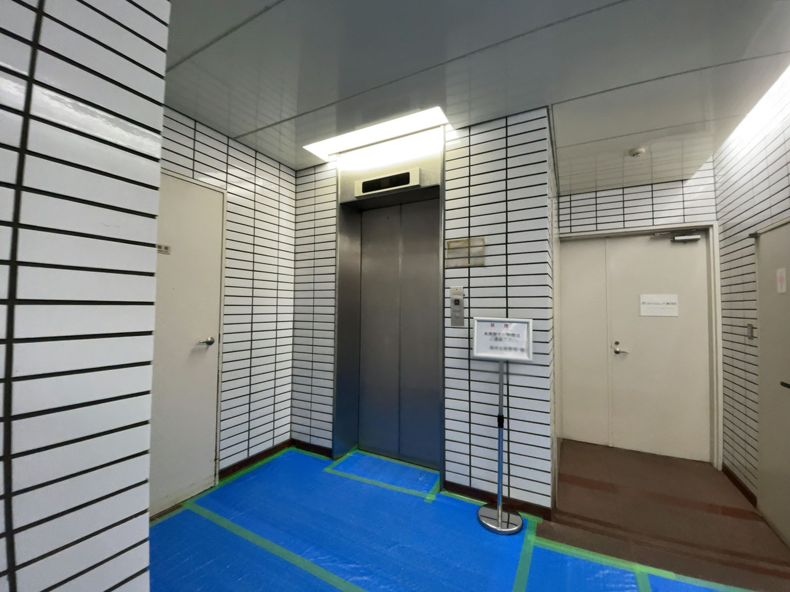 エレベーター