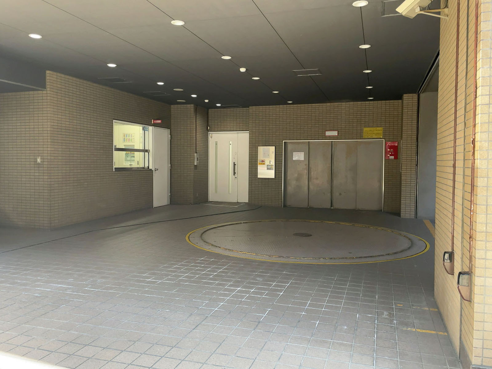 駐車場