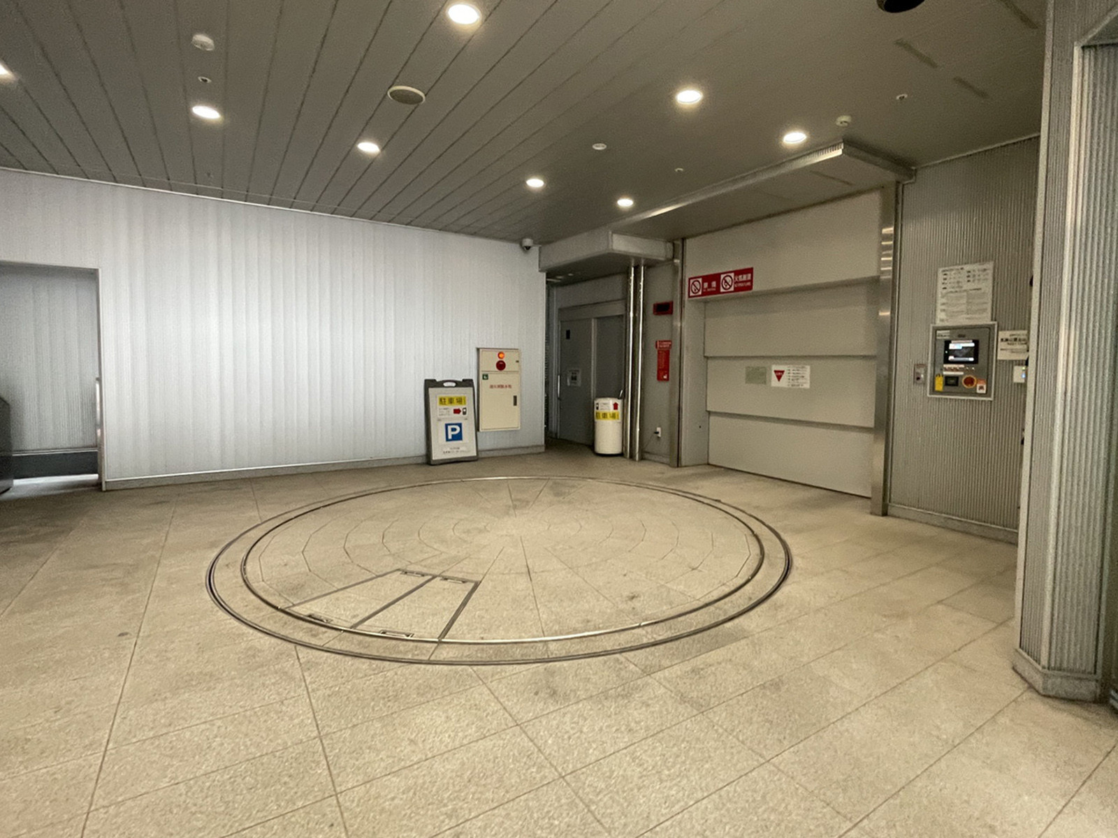 駐車場