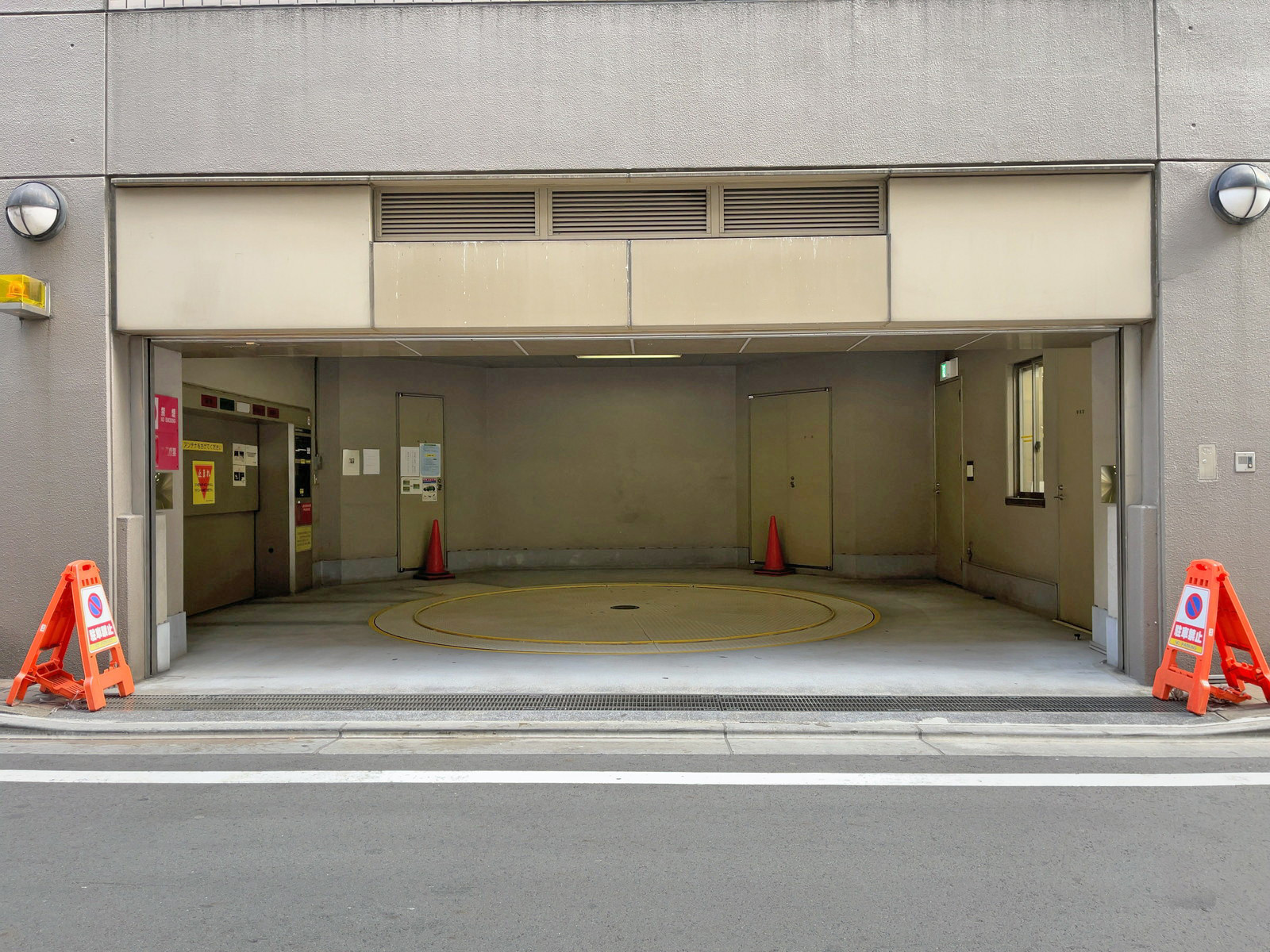 駐車場