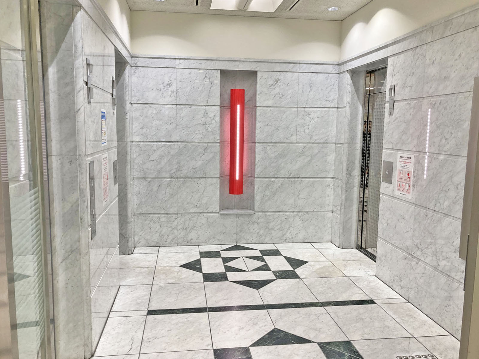 エレベーターホール