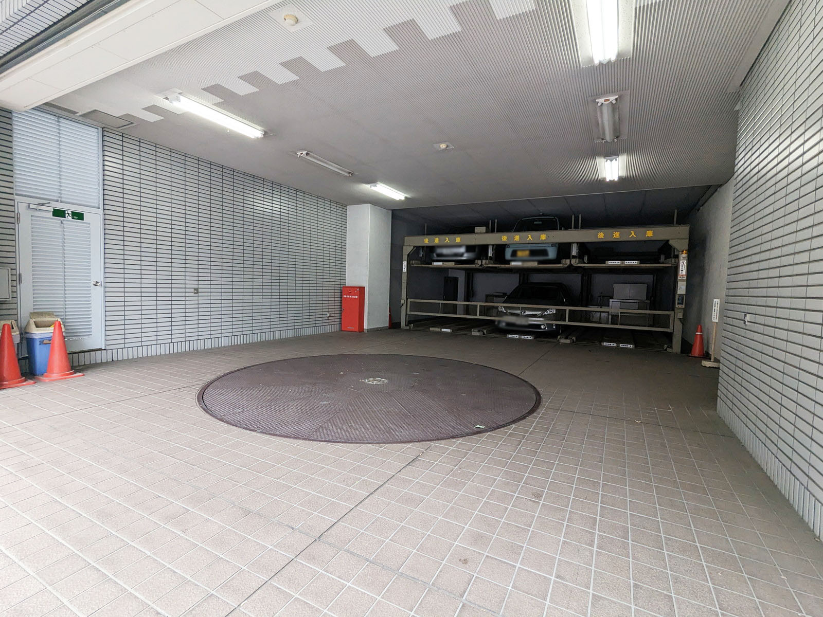 駐車場