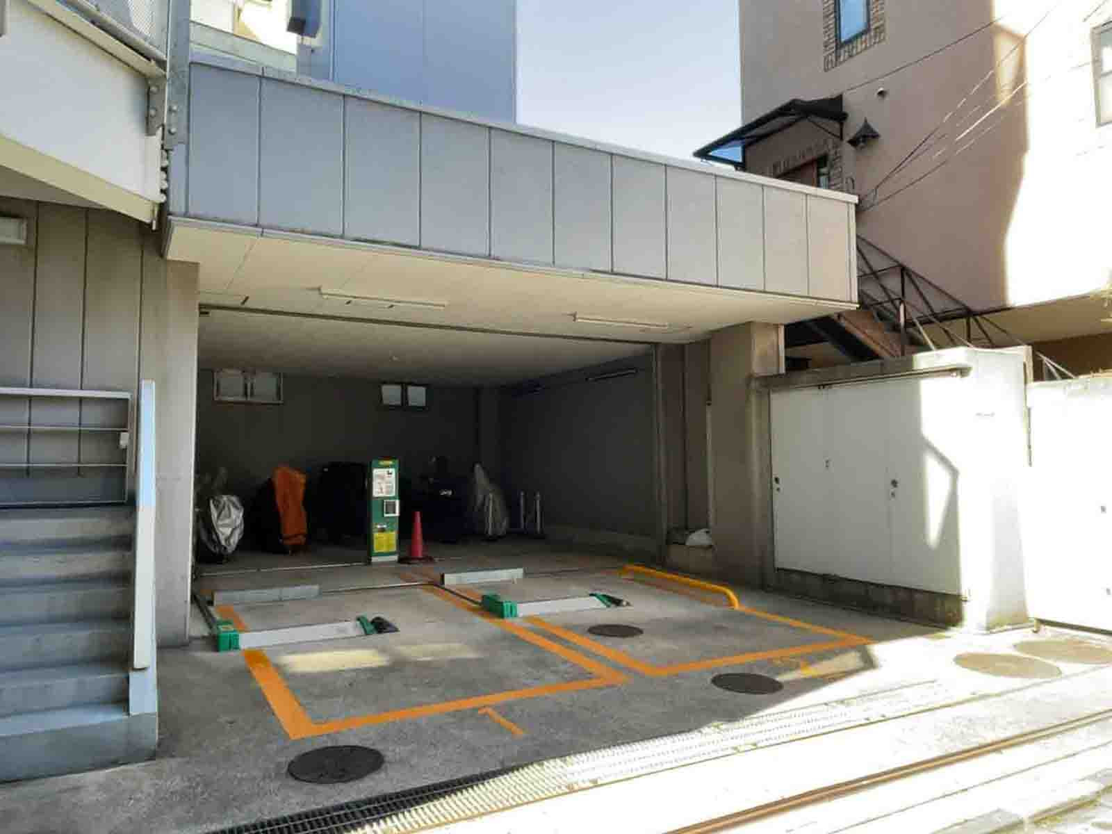 駐車場