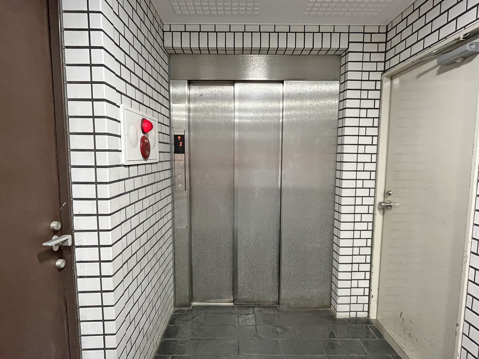 エレベーター