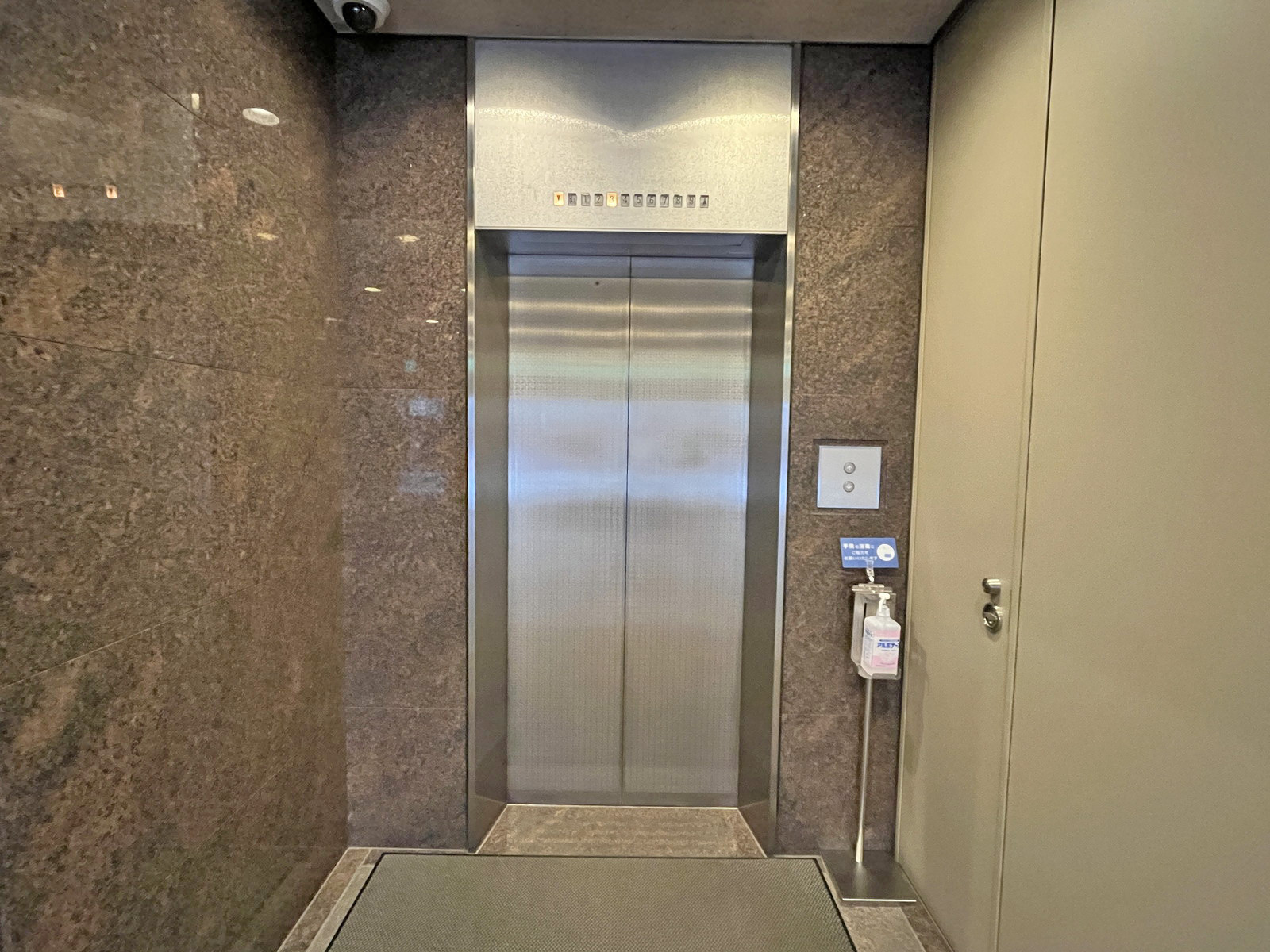 エレベーター