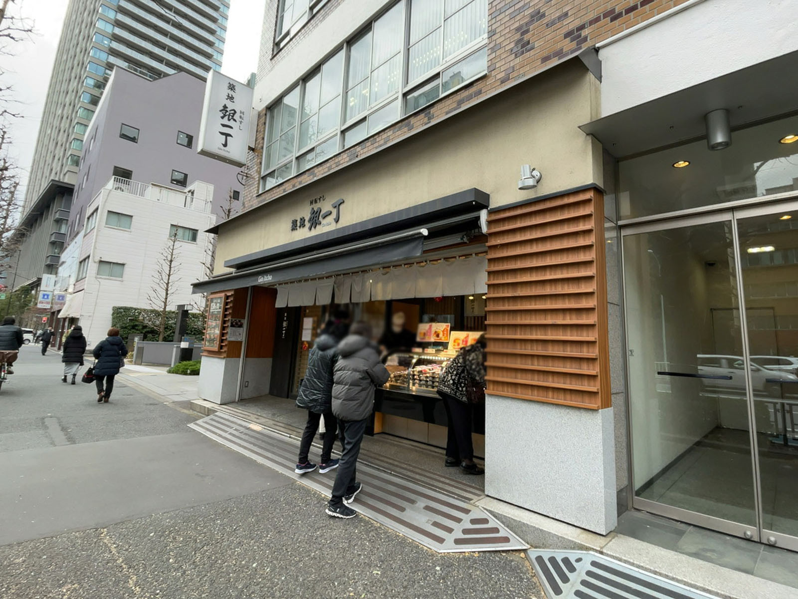 1階の飲食店