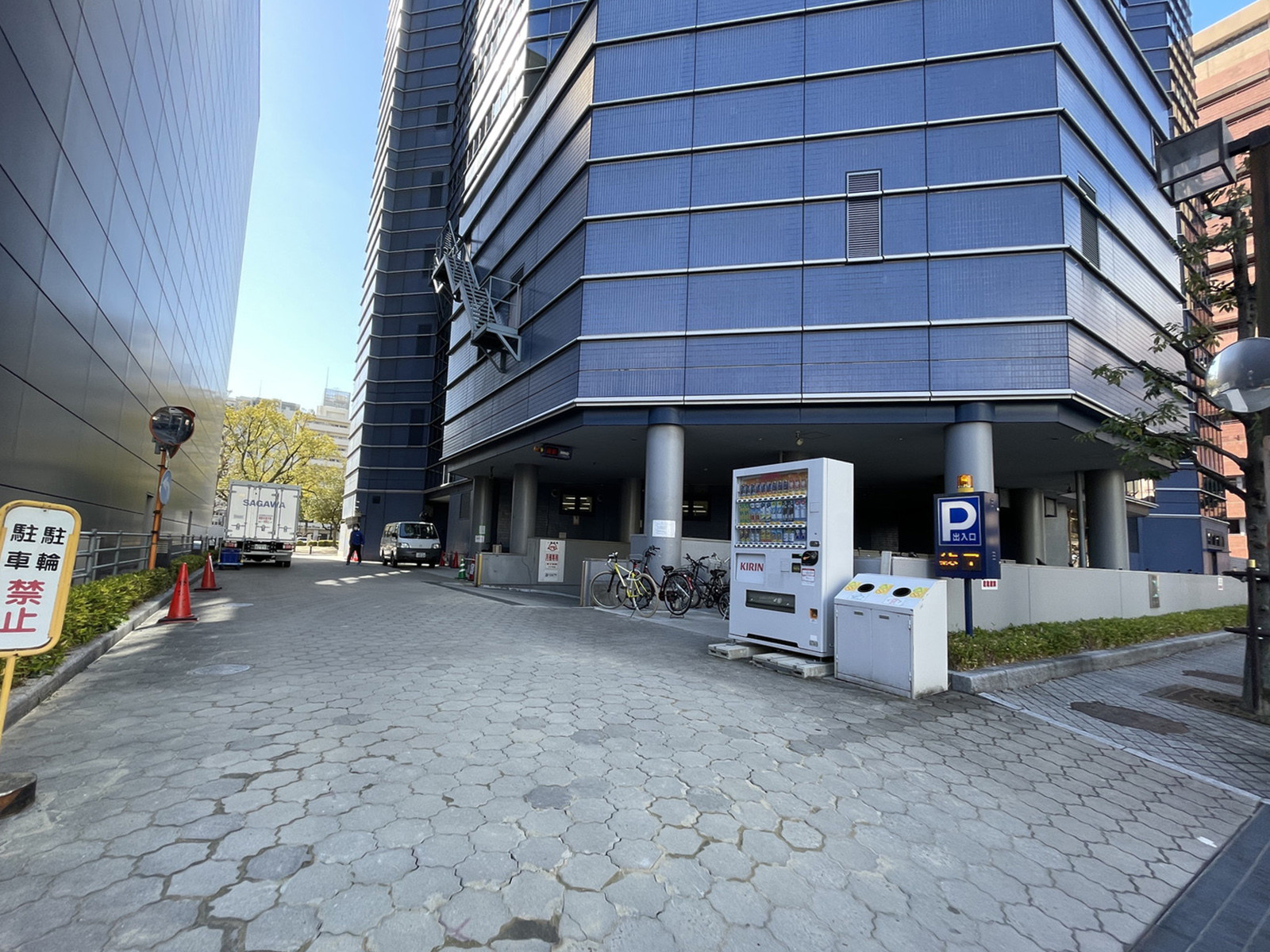 駐車場