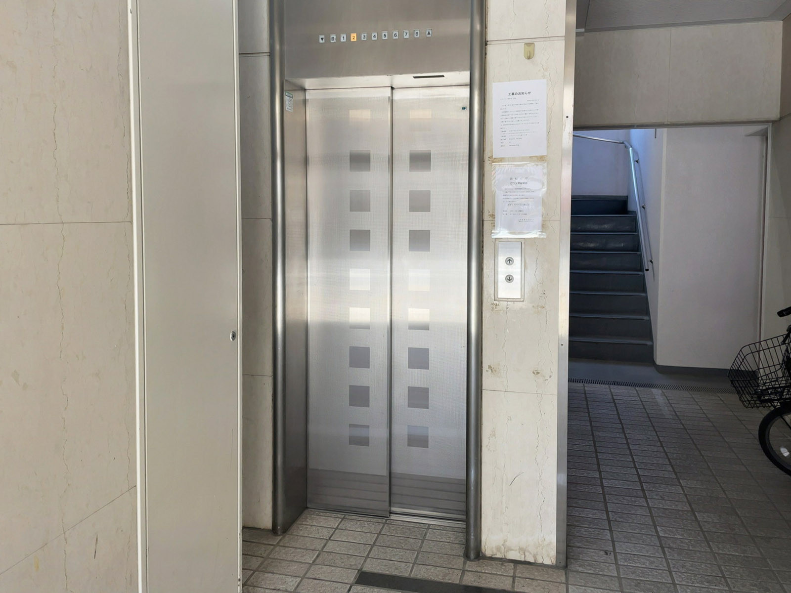 エレベーター