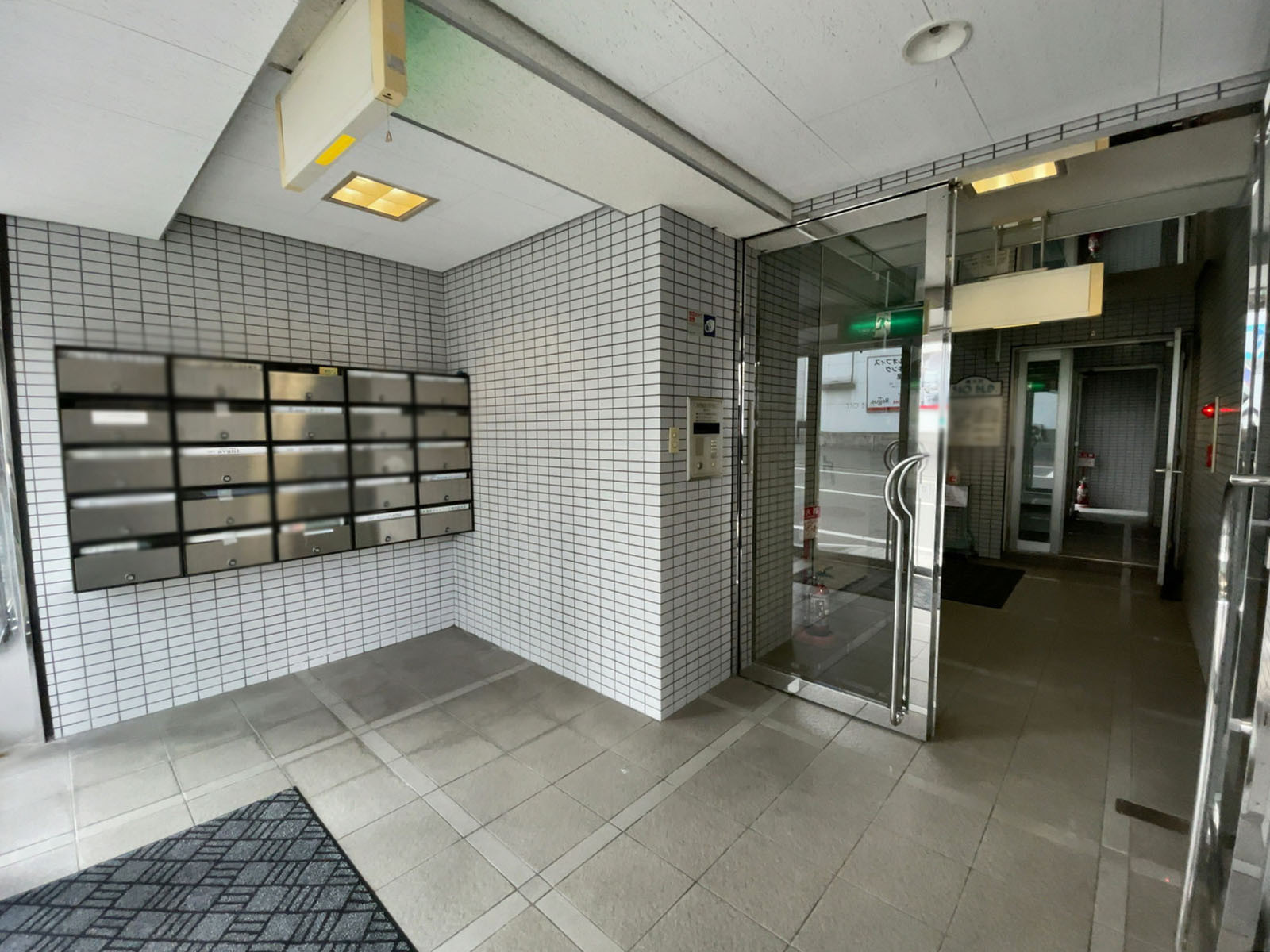 エントランス
