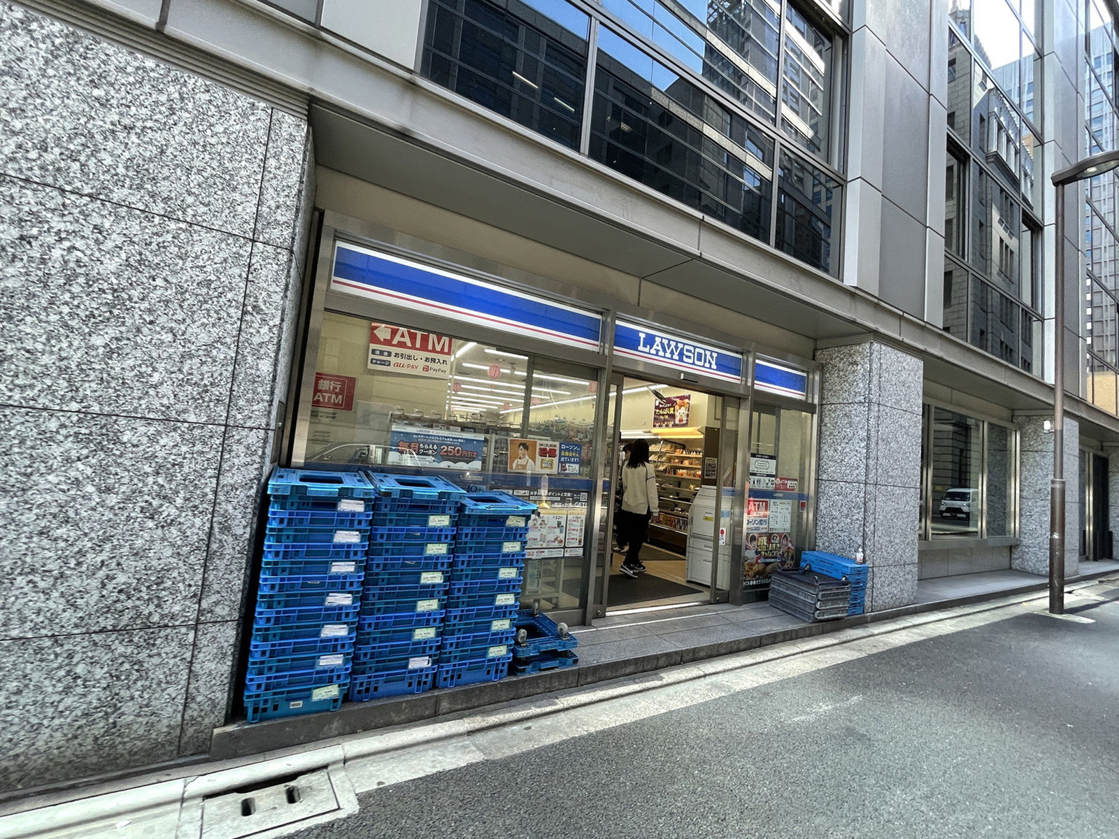 1階のローソン新大手町ビル店