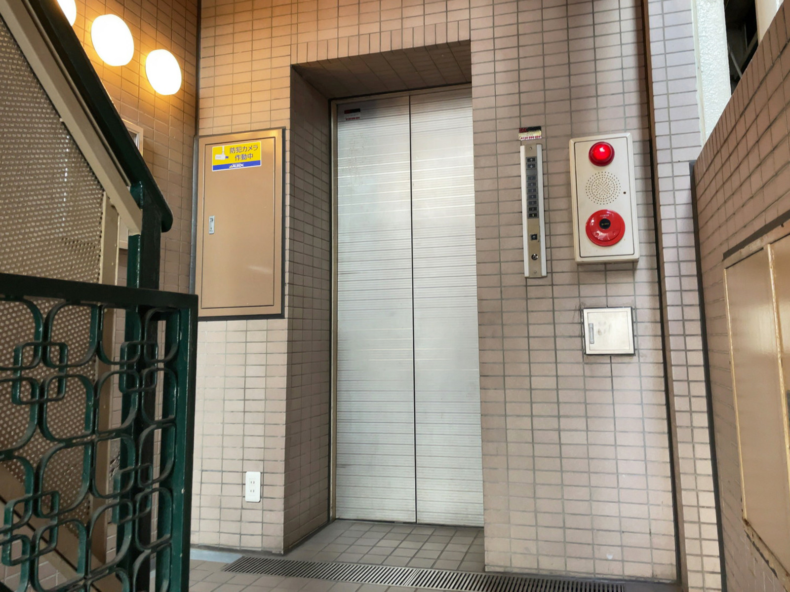 エレベーター