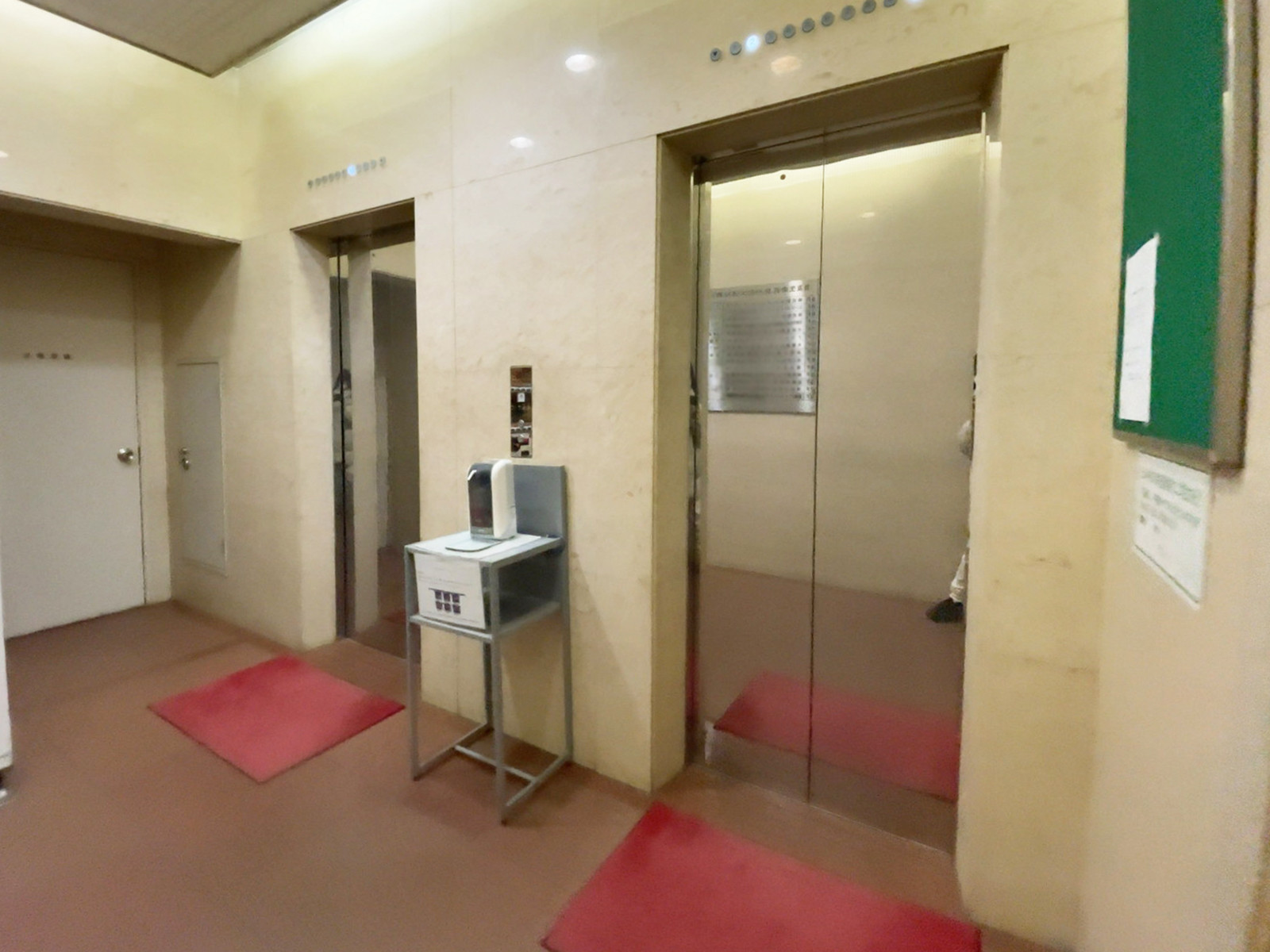 エレベーター