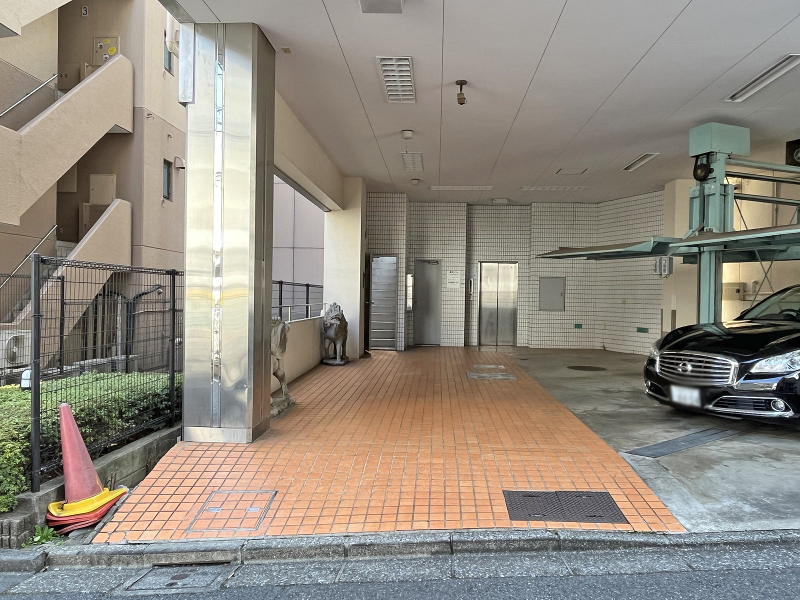 エントランス