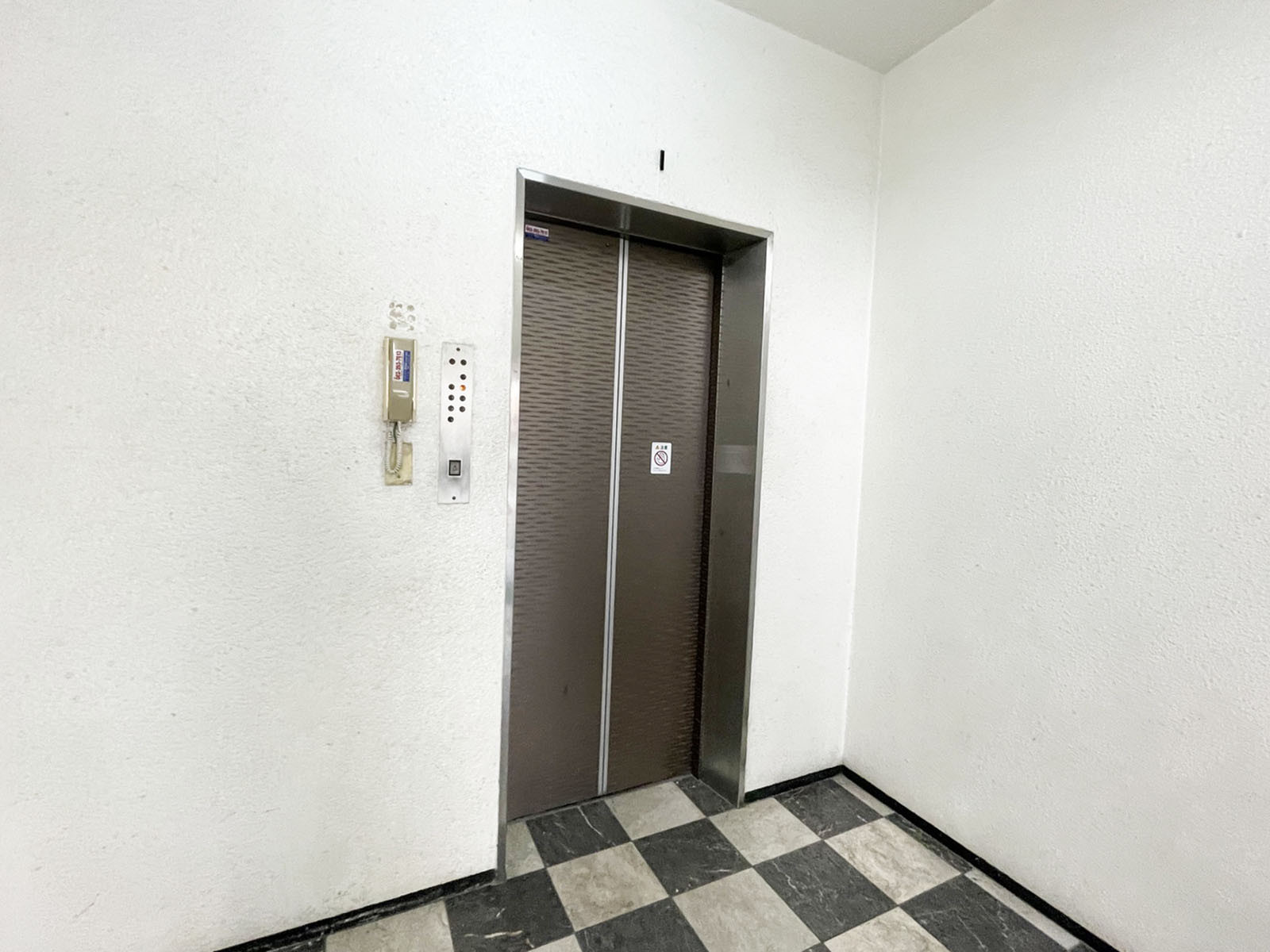 エレベーター