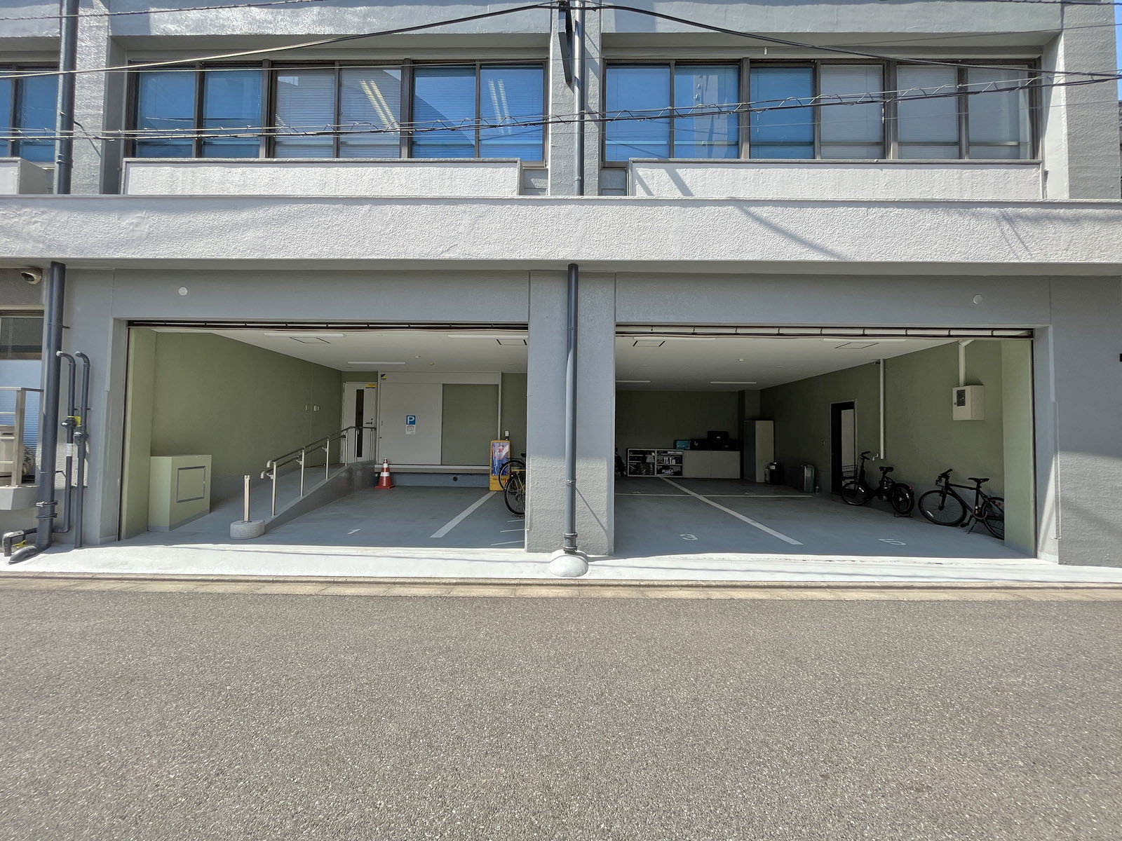 駐車場