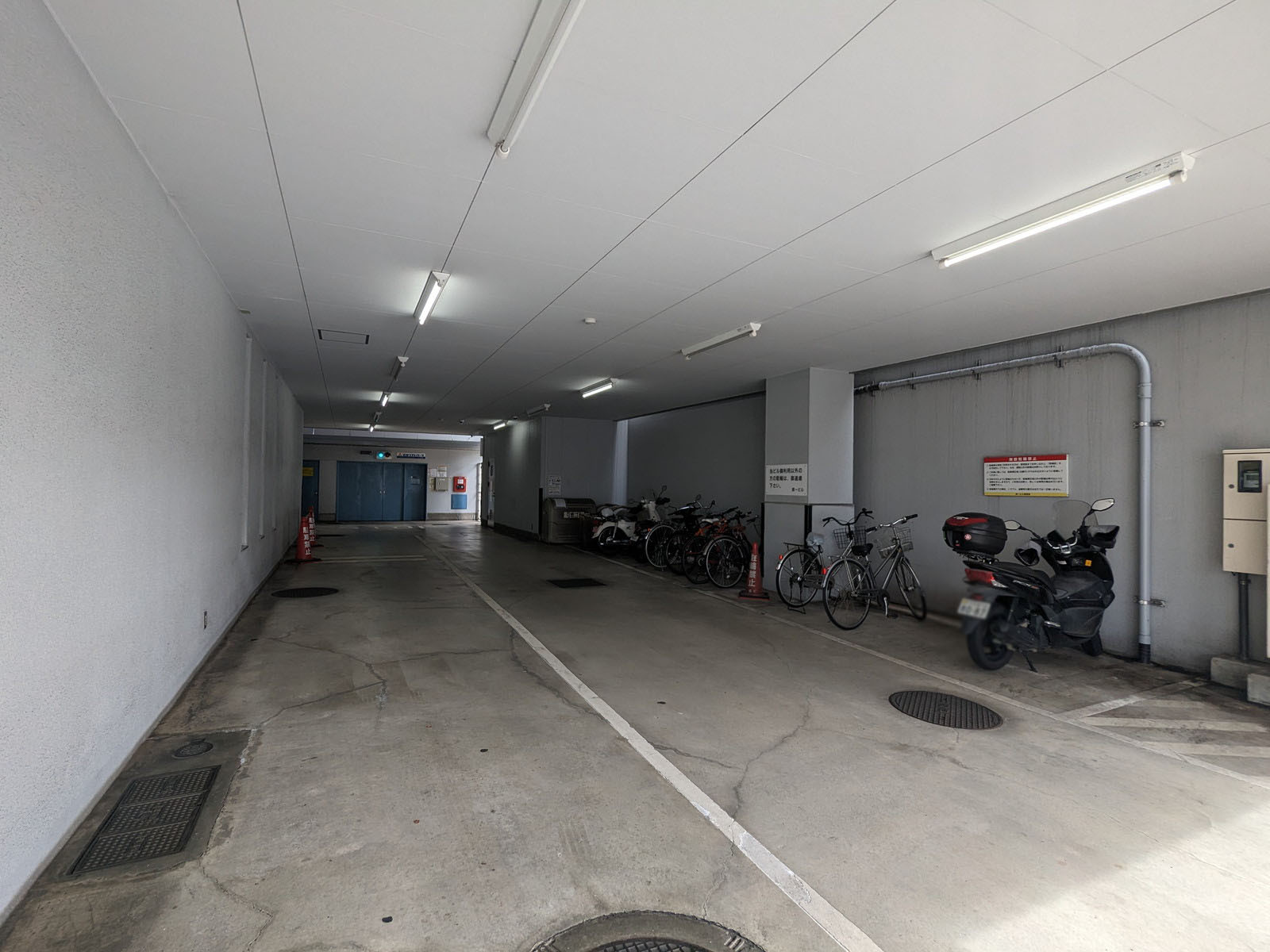 駐車場